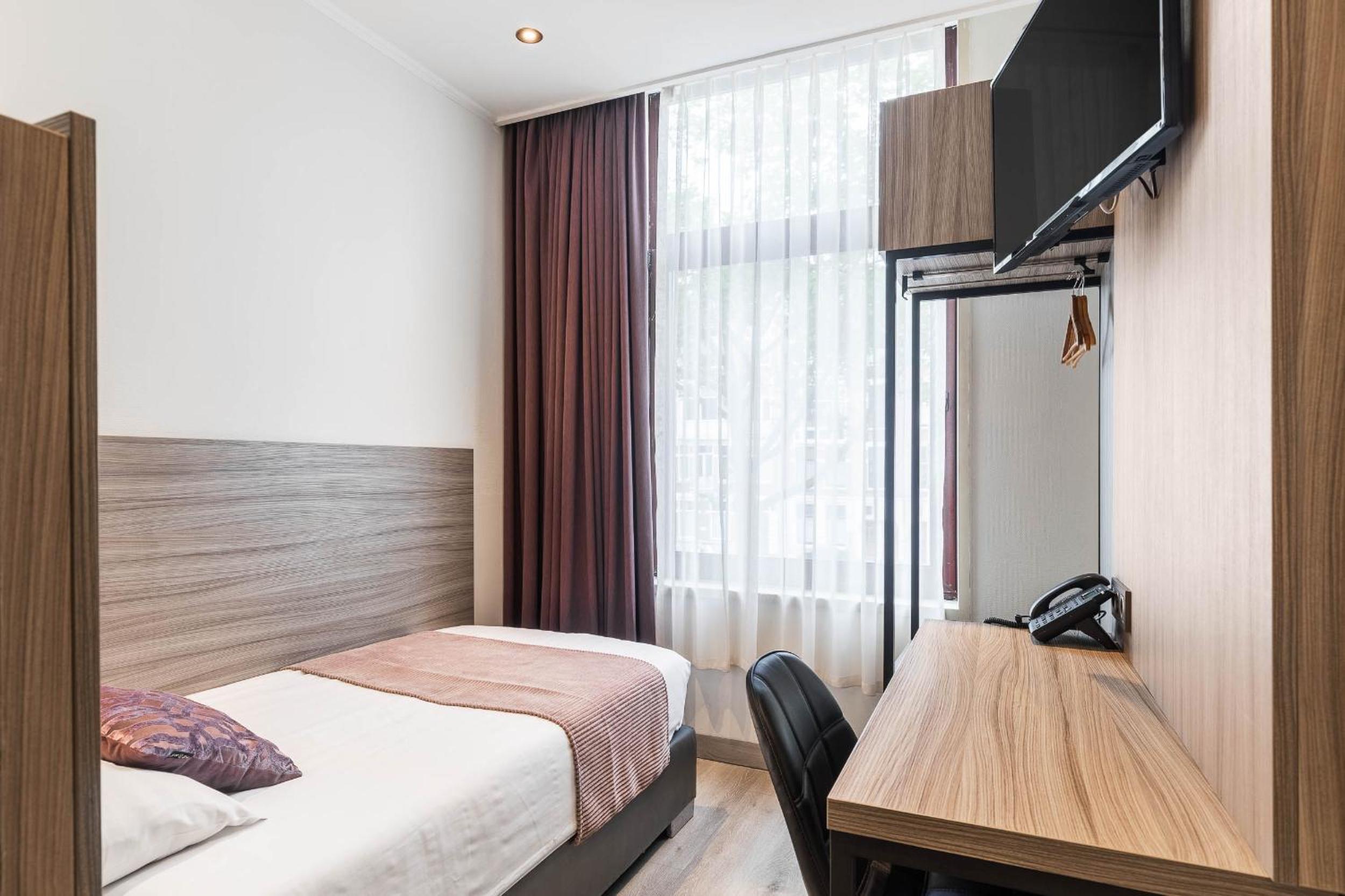 Standard Single Room photo 2