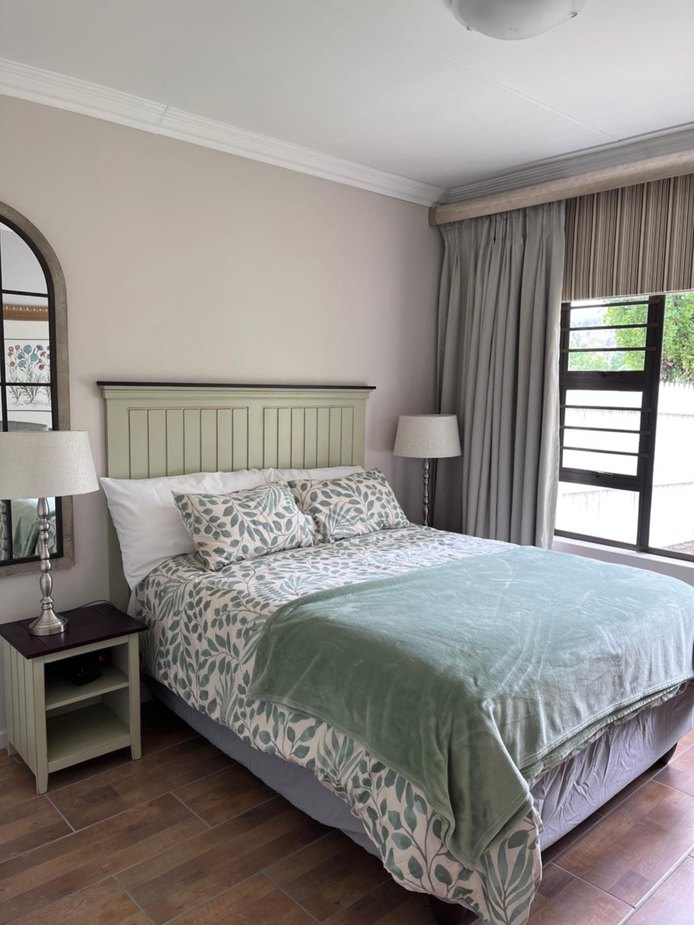 Three-Bedroom House photo 1