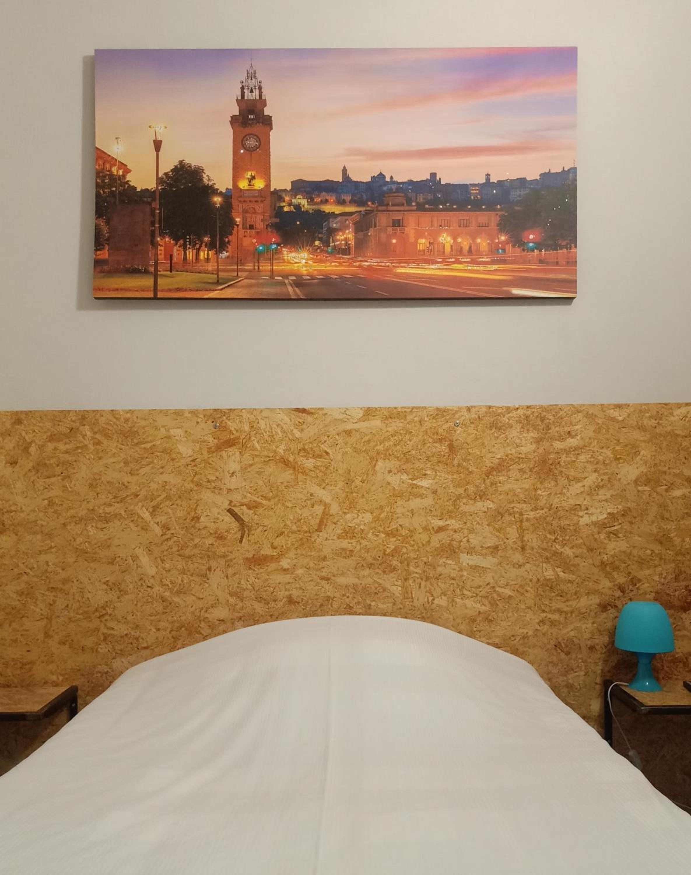 Single Room with Terrace