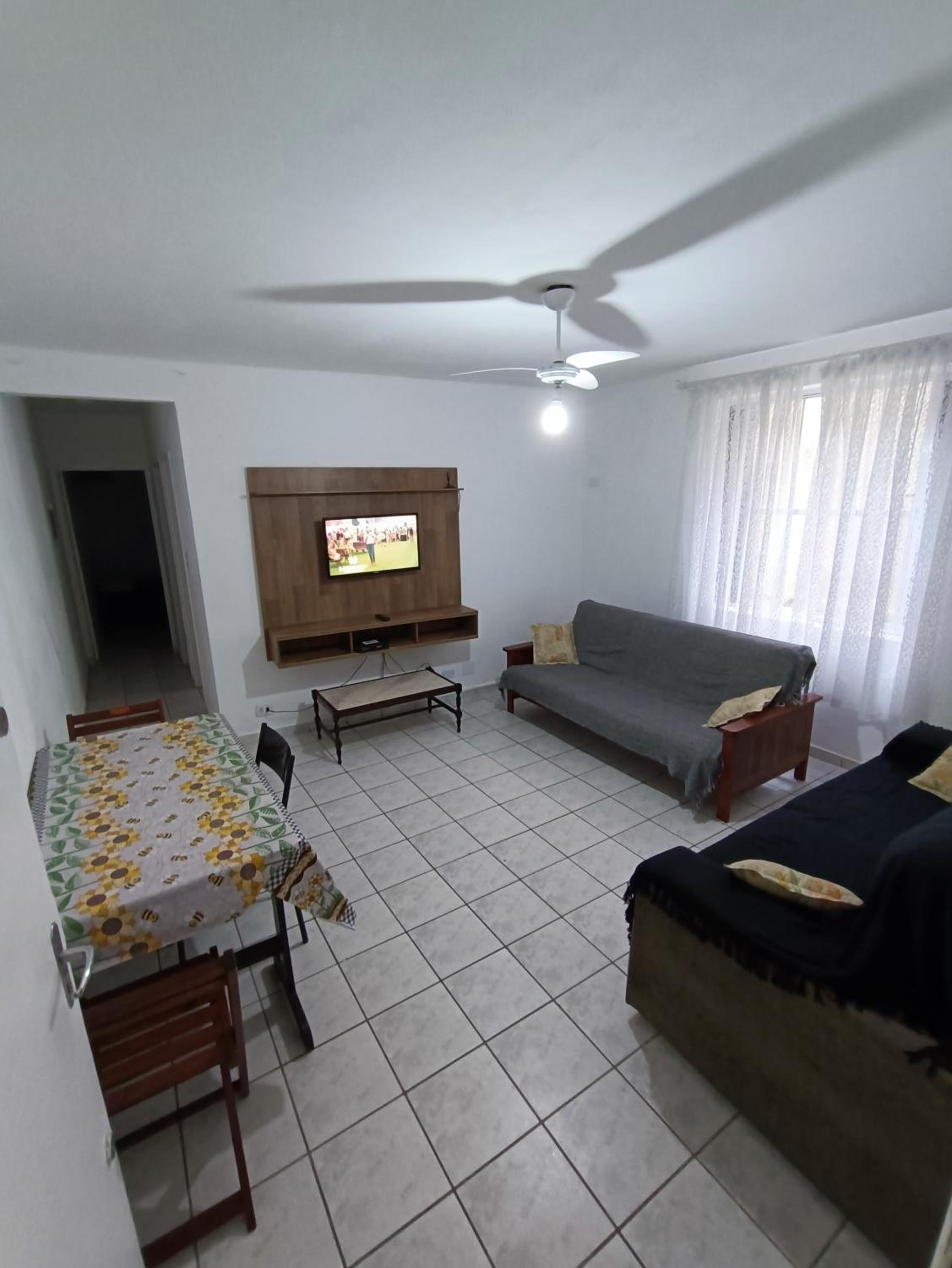 One-Bedroom Apartment - Photo 13
