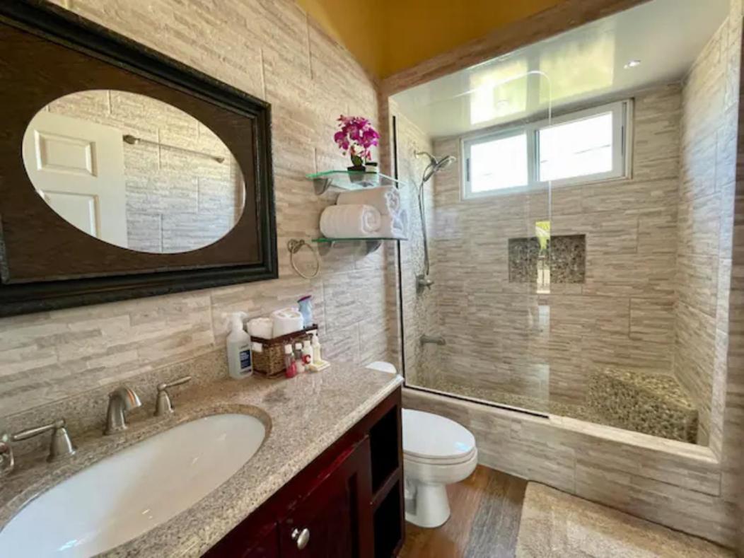 Two-Bedroom House photo 2
