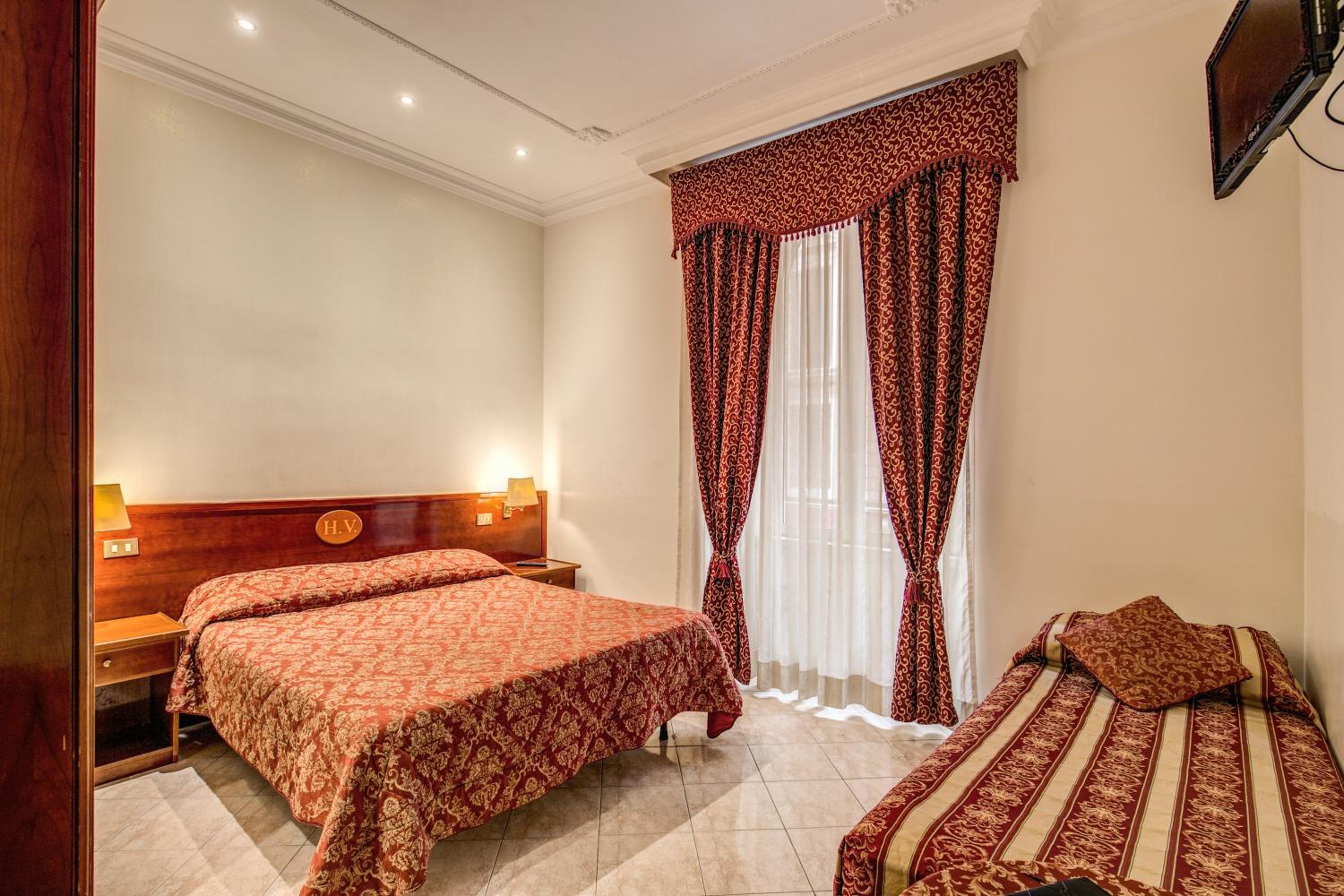 Quadruple Room photo 3