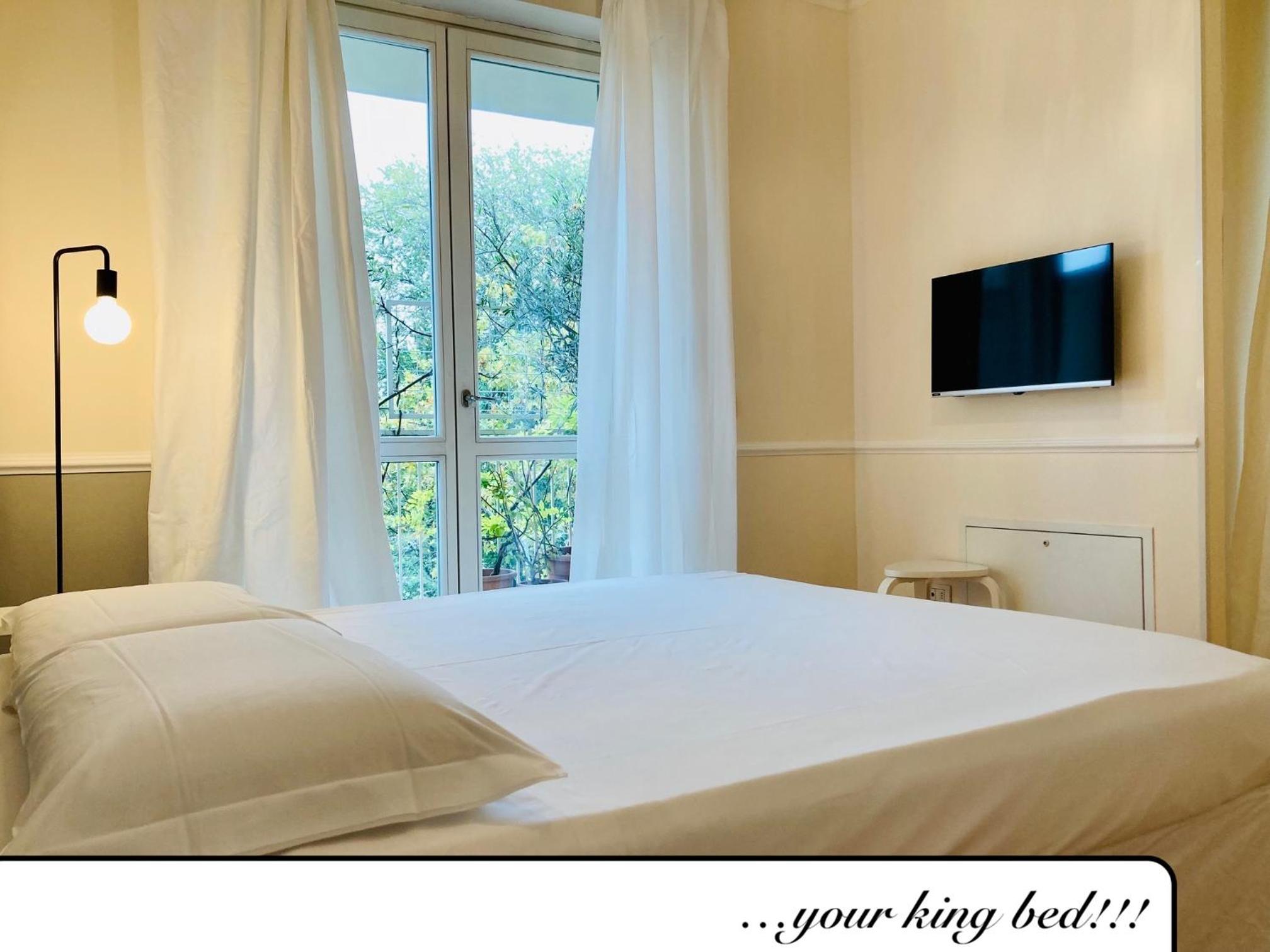 Double Room with Private External Bathroom