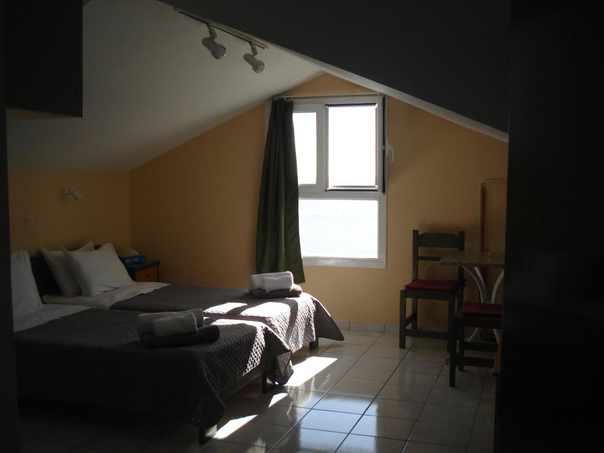 Studio with Sea View