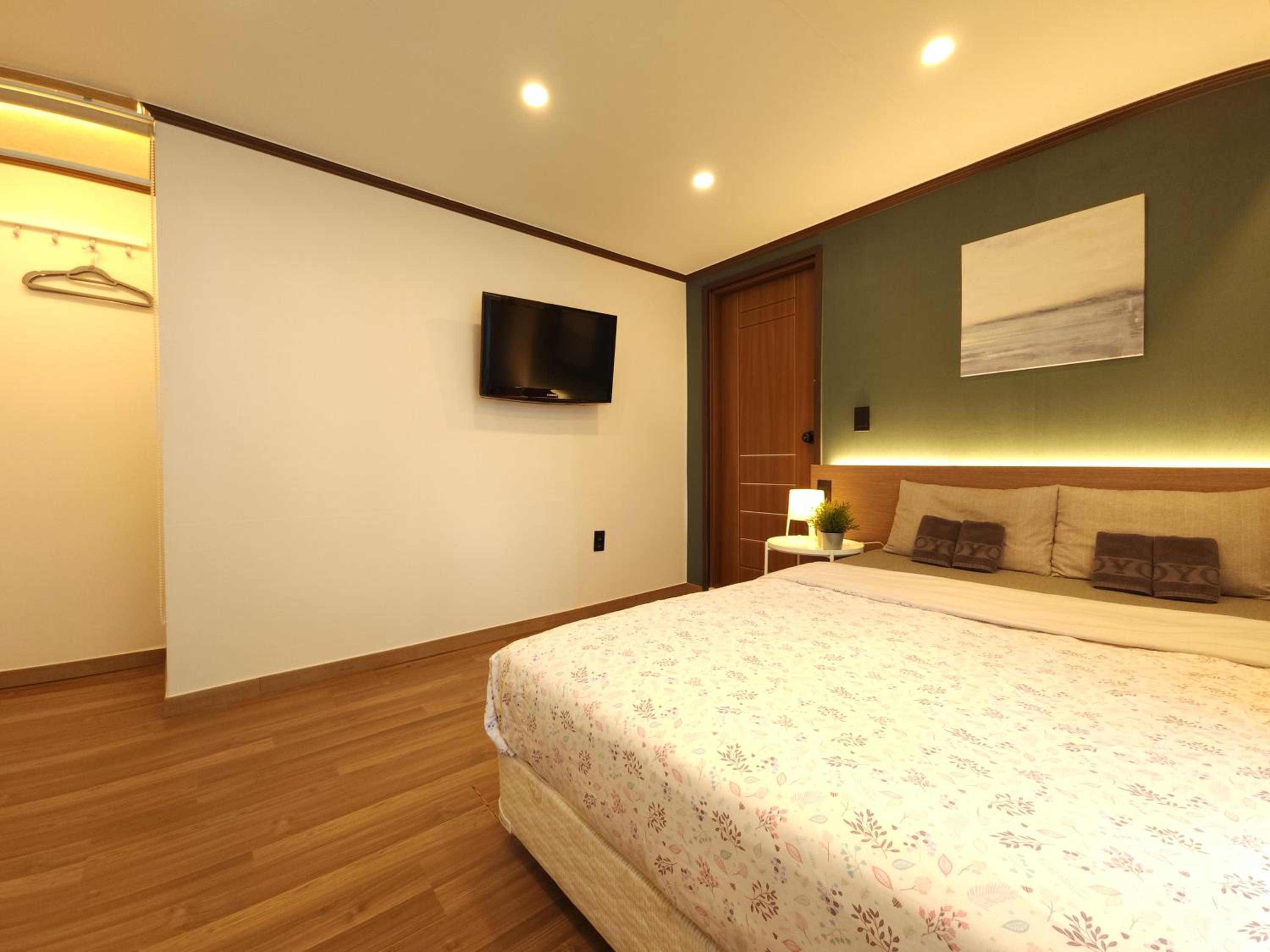 Double Room — the supplier's photographs — photo 6