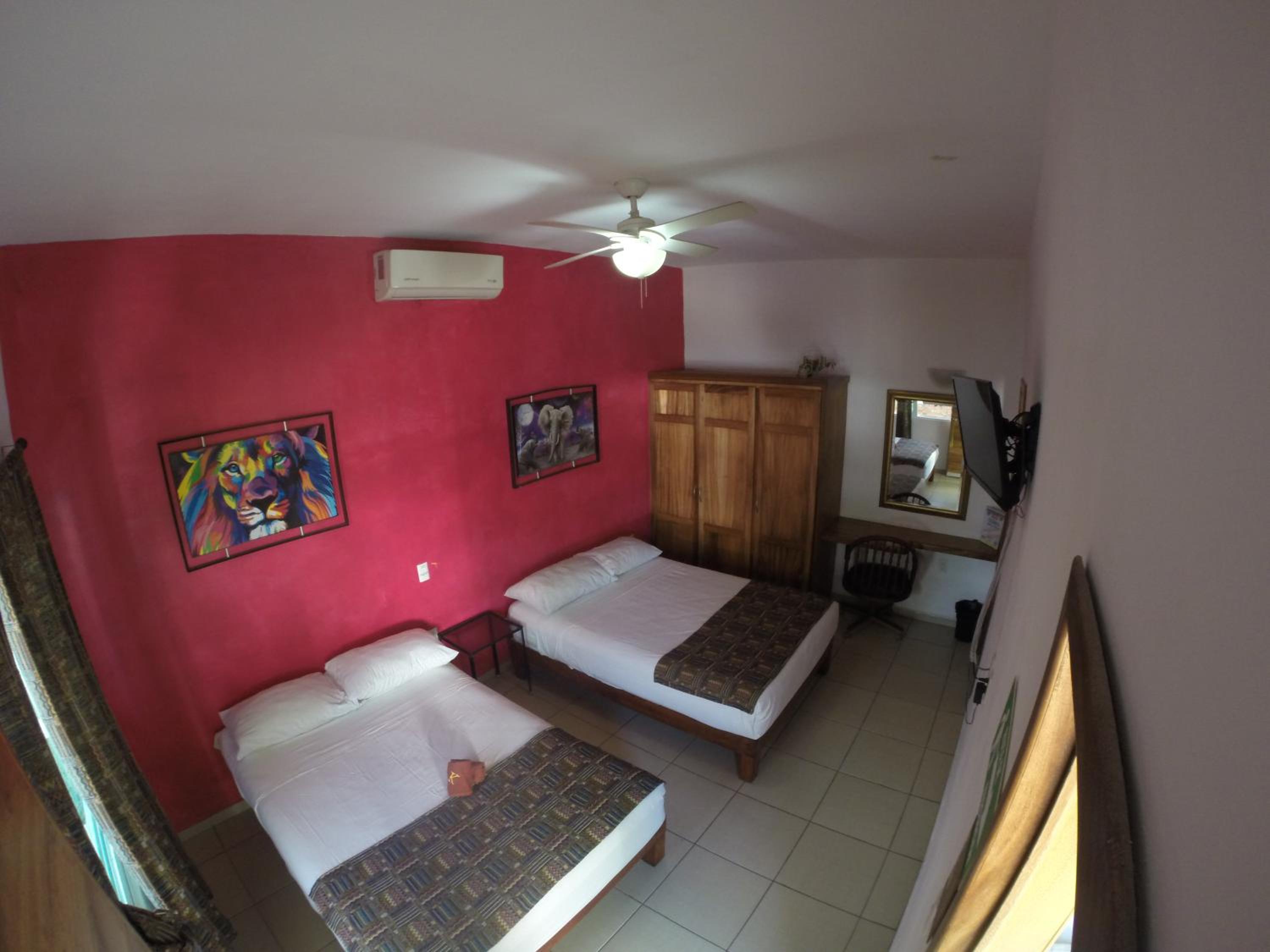 Two-Bedroom Suite photo 3