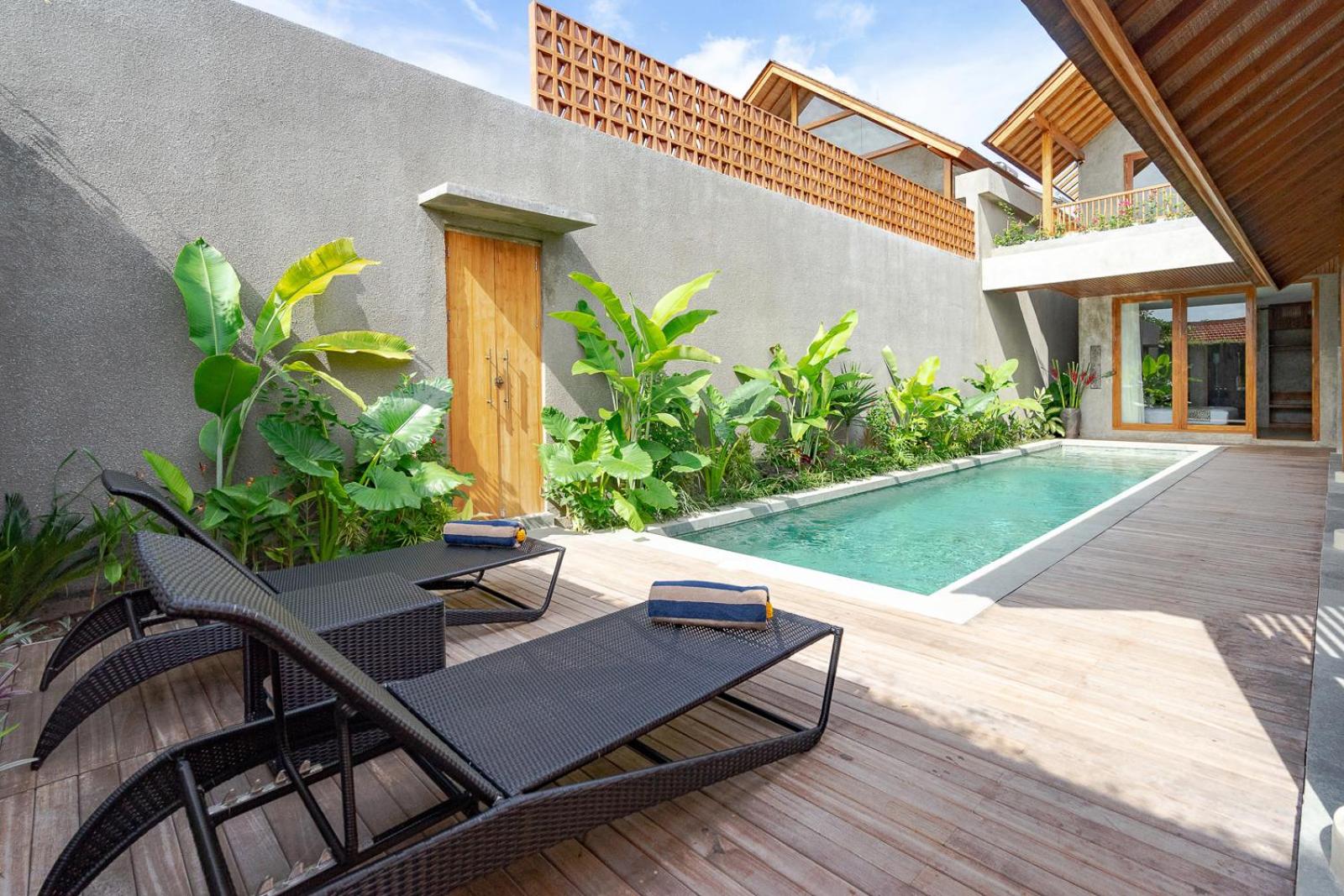 Three-Bedroom Villa with Private Pool - Photo 26