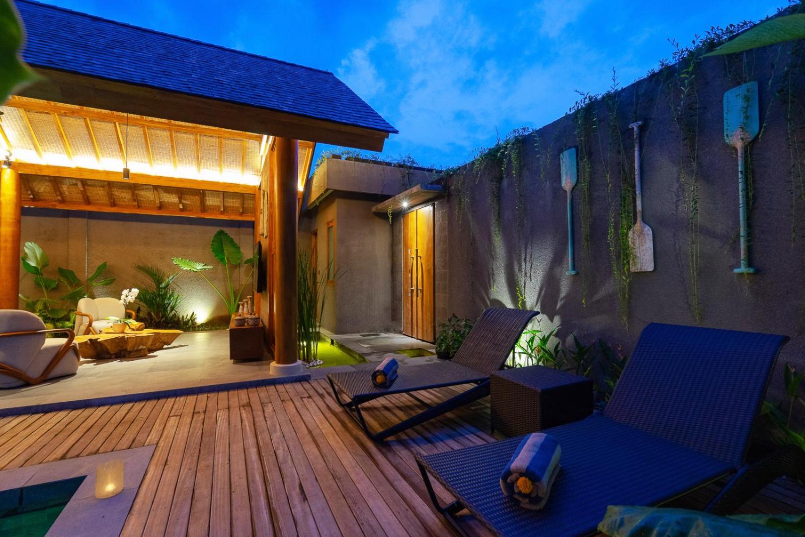 Three-Bedroom Villa with Private Pool - Photo 18