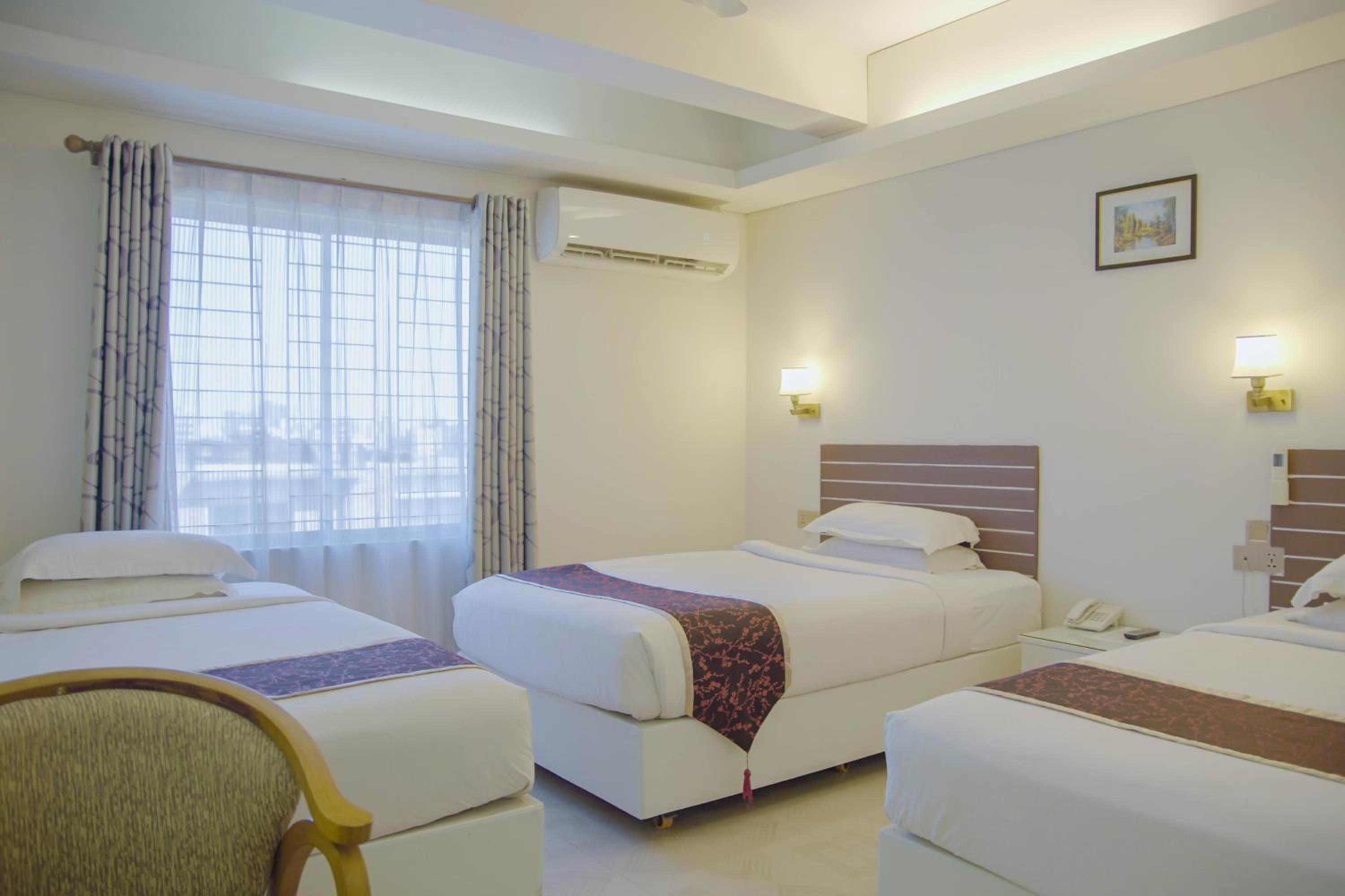 Executive Triple Room