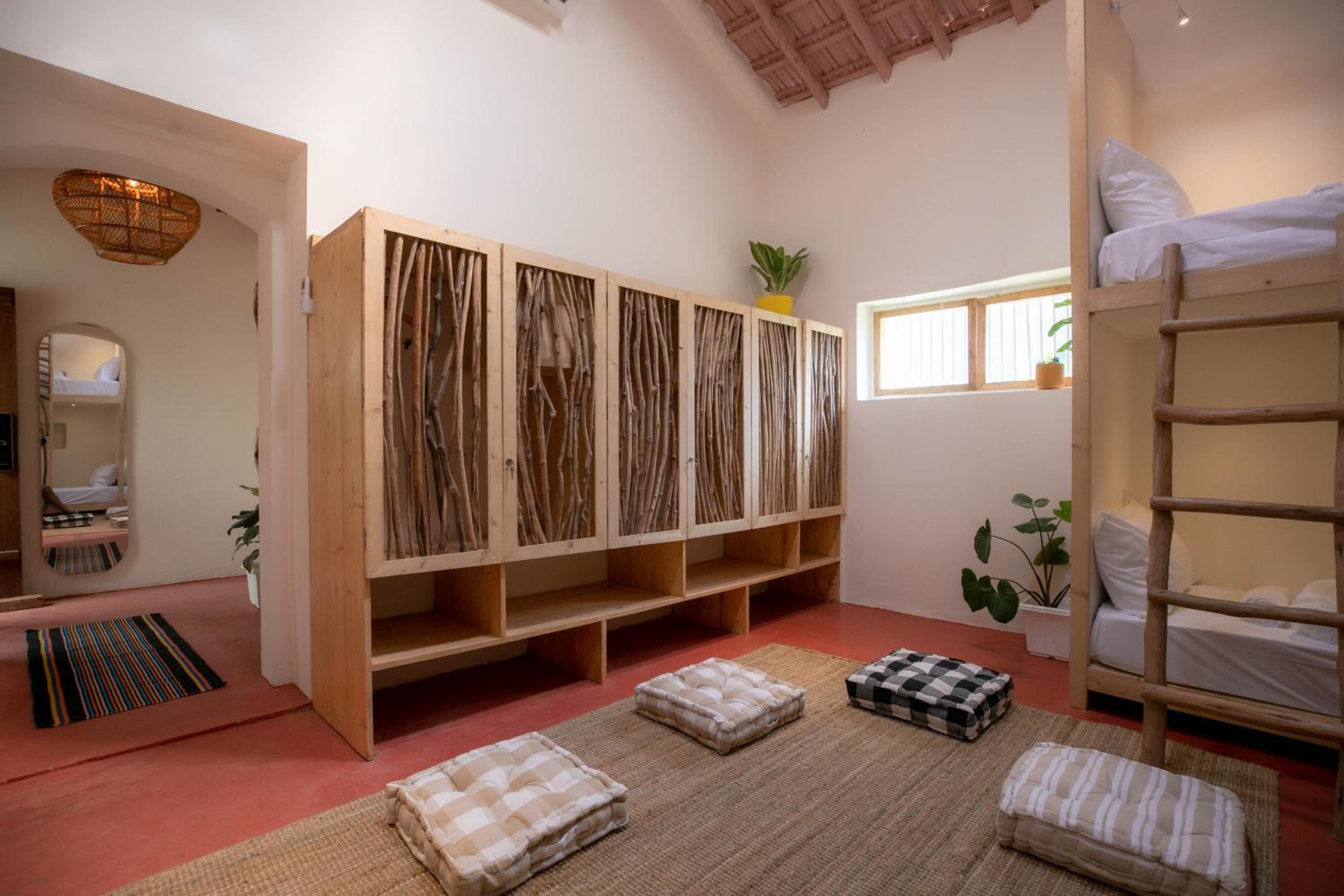 Bed in 6-Bed Mixed Dormitory Room photo 3