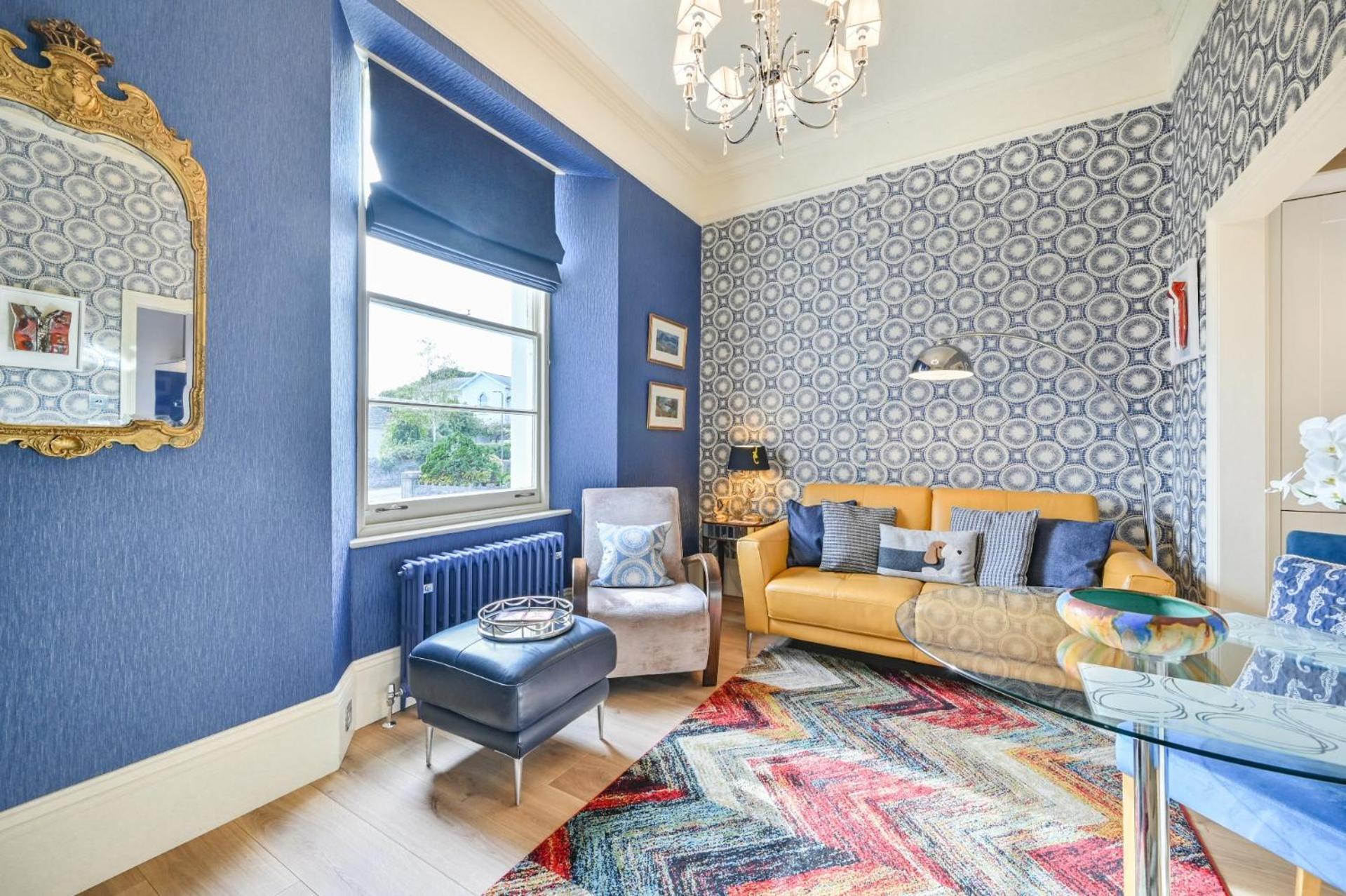 Standard One-Bedroom Apartment - Photo 11