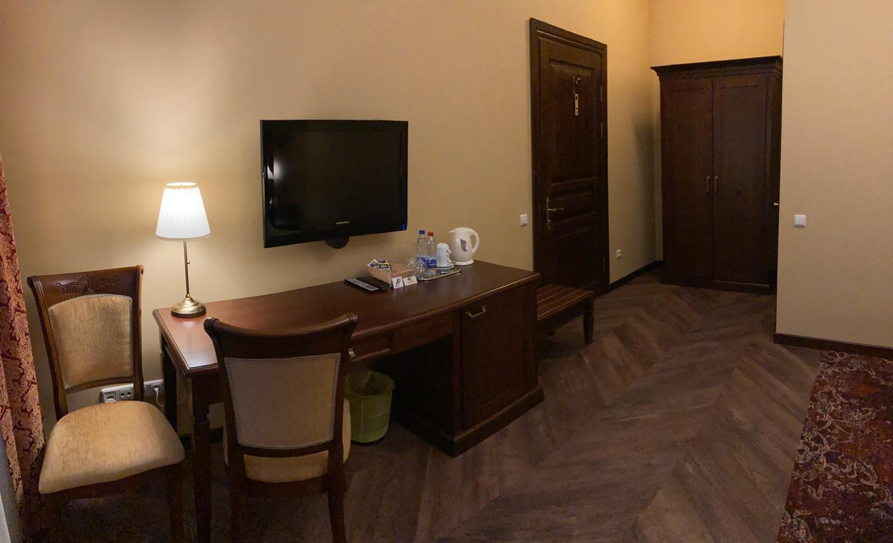 Double or Twin Room photo 2