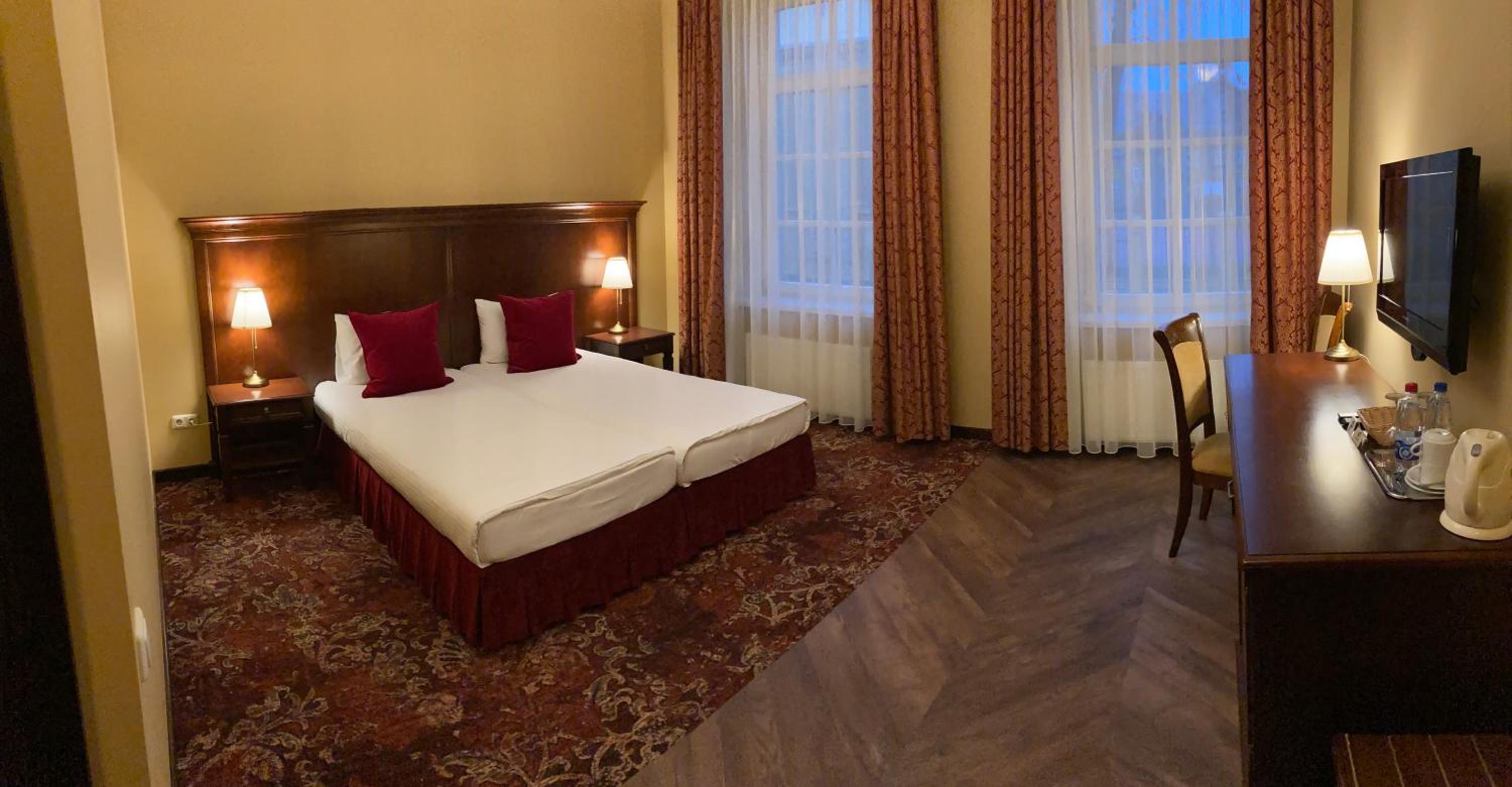 Double or Twin Room photo 1