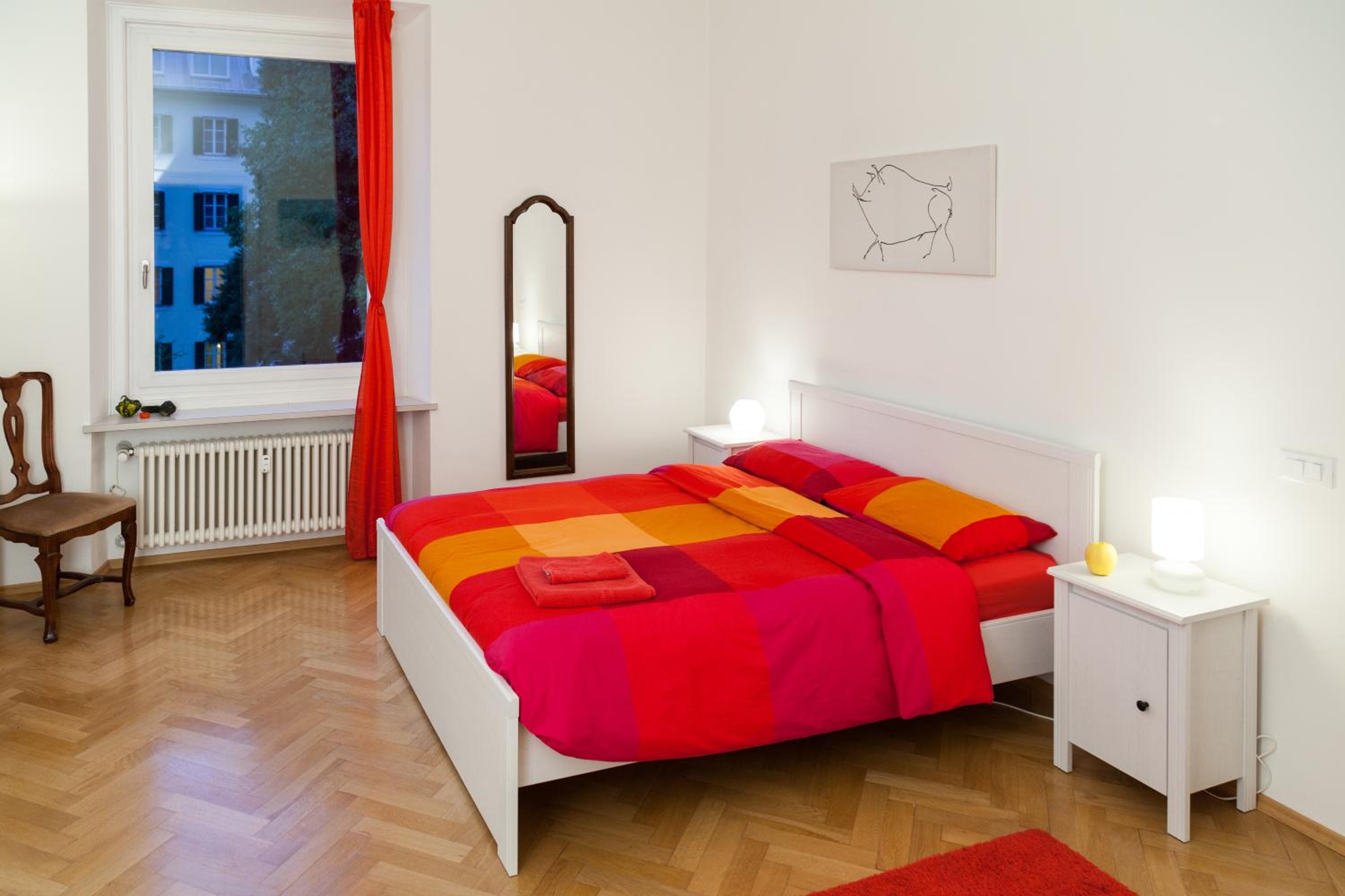 Standard Double Room with Shared Bathroom photo 3
