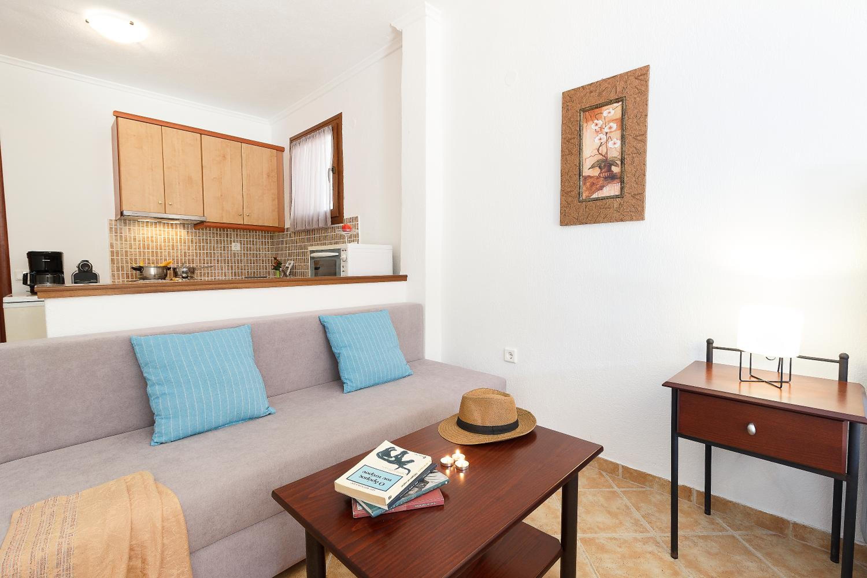 Family Studio With Garden View (2 Adults + 2 Children) photo 2