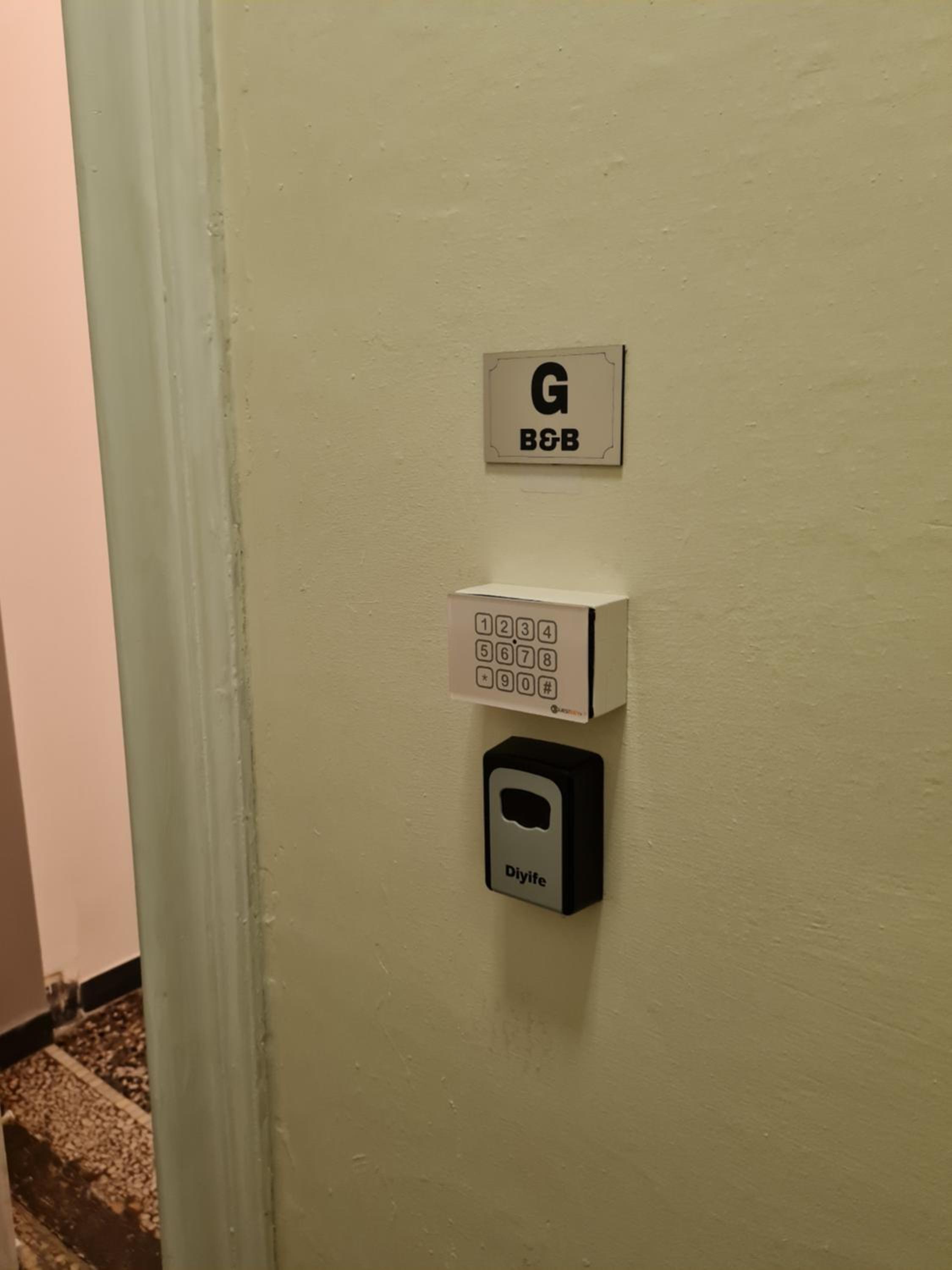Superior Quadruple Room - Photo 8
