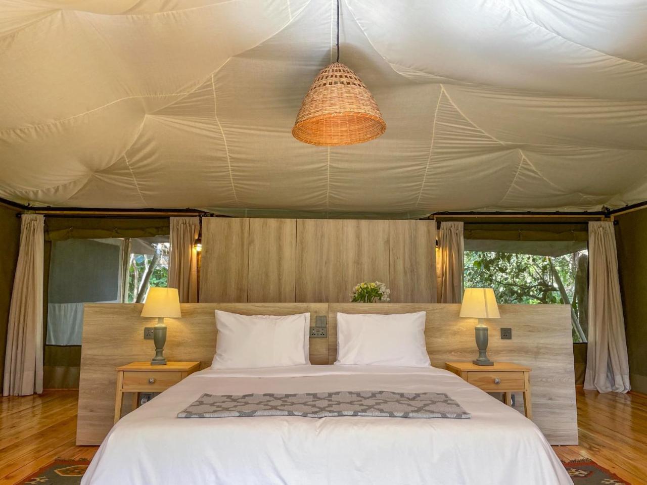 Tent 1 - Photo 8