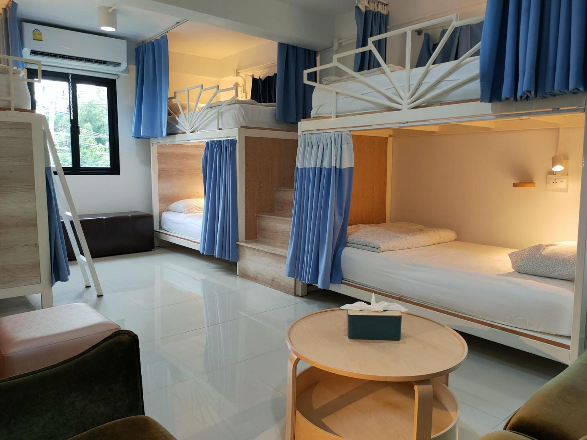 Bed in 6-Bed Mixed Dormitory Room
