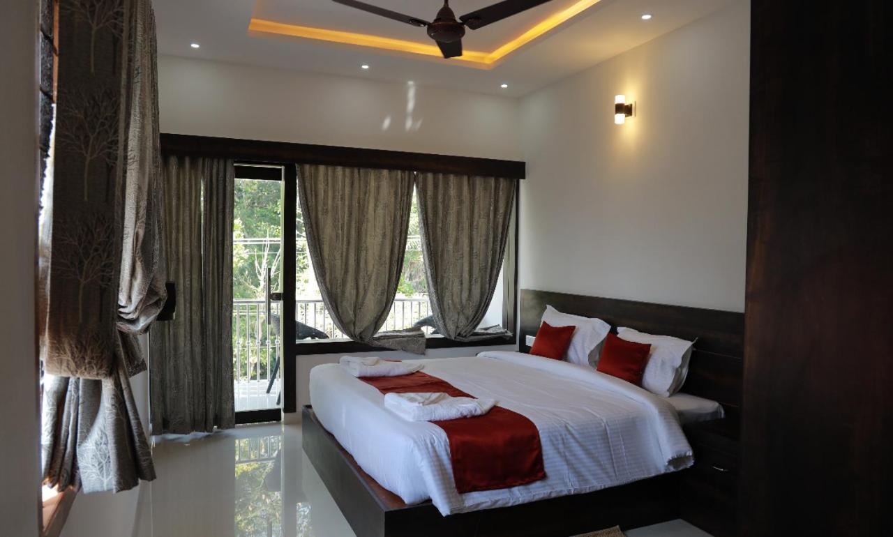 Triple Room with Balcony photo 1