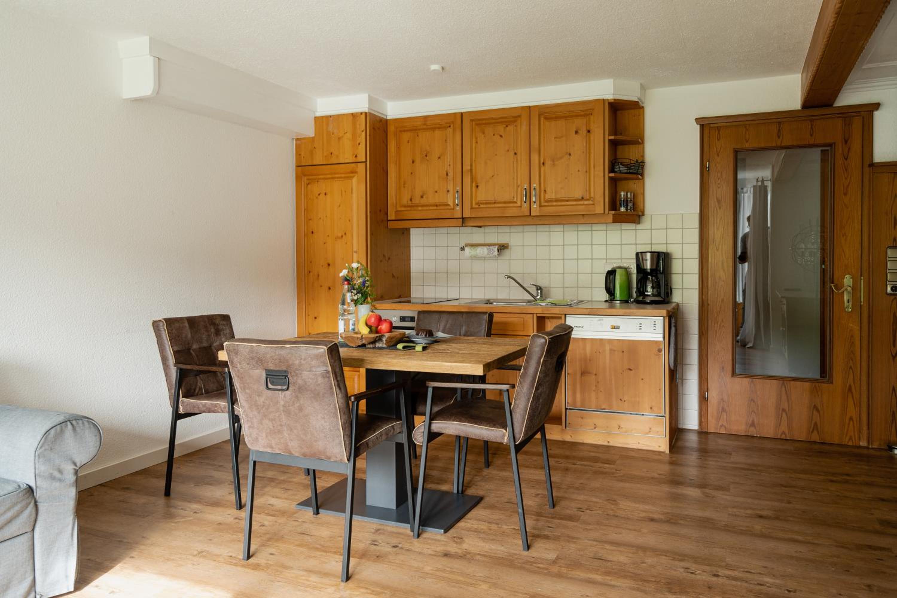 Apartment - Ground Floor photo 3