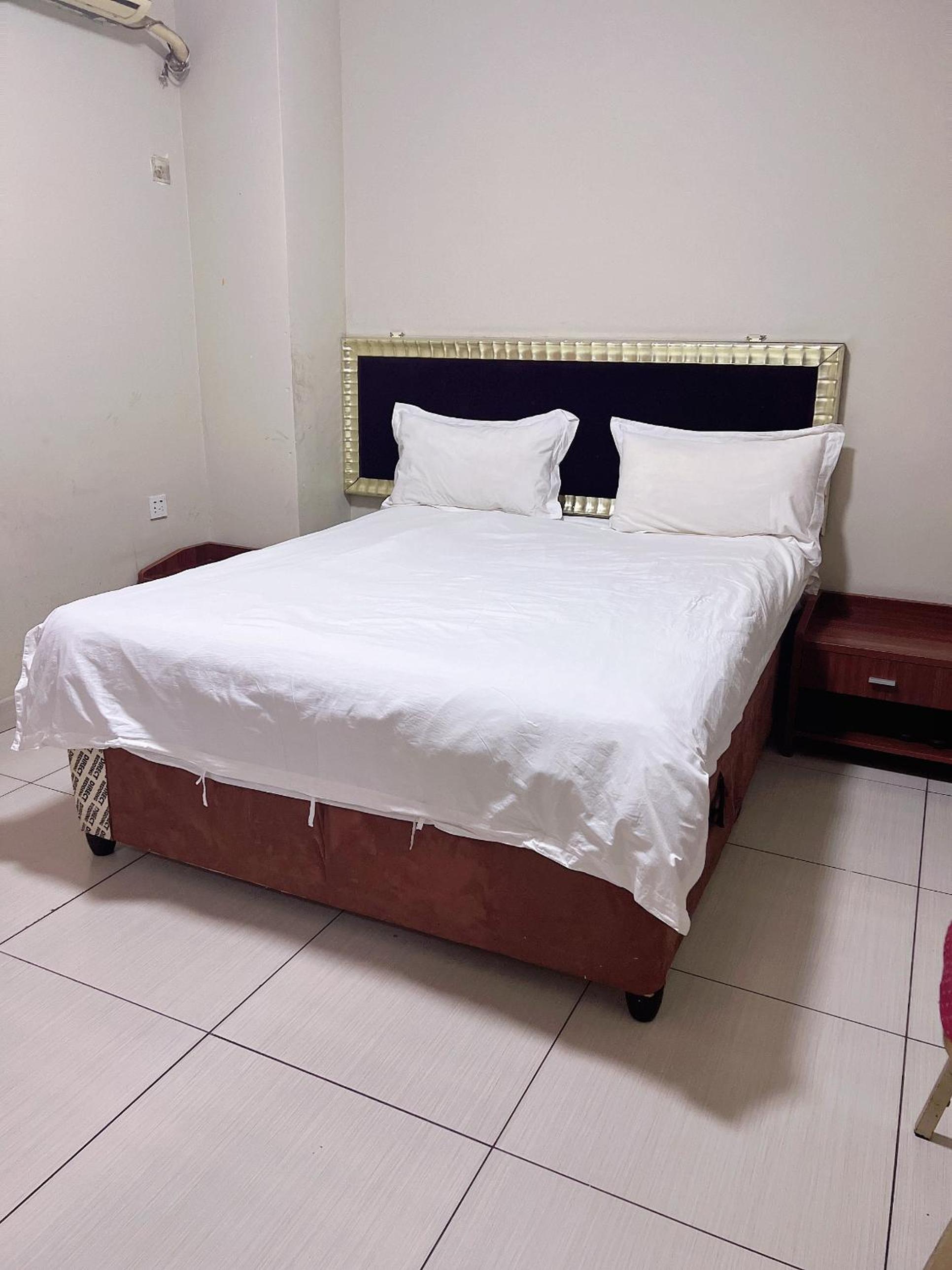 Single Room with Private Bathroom