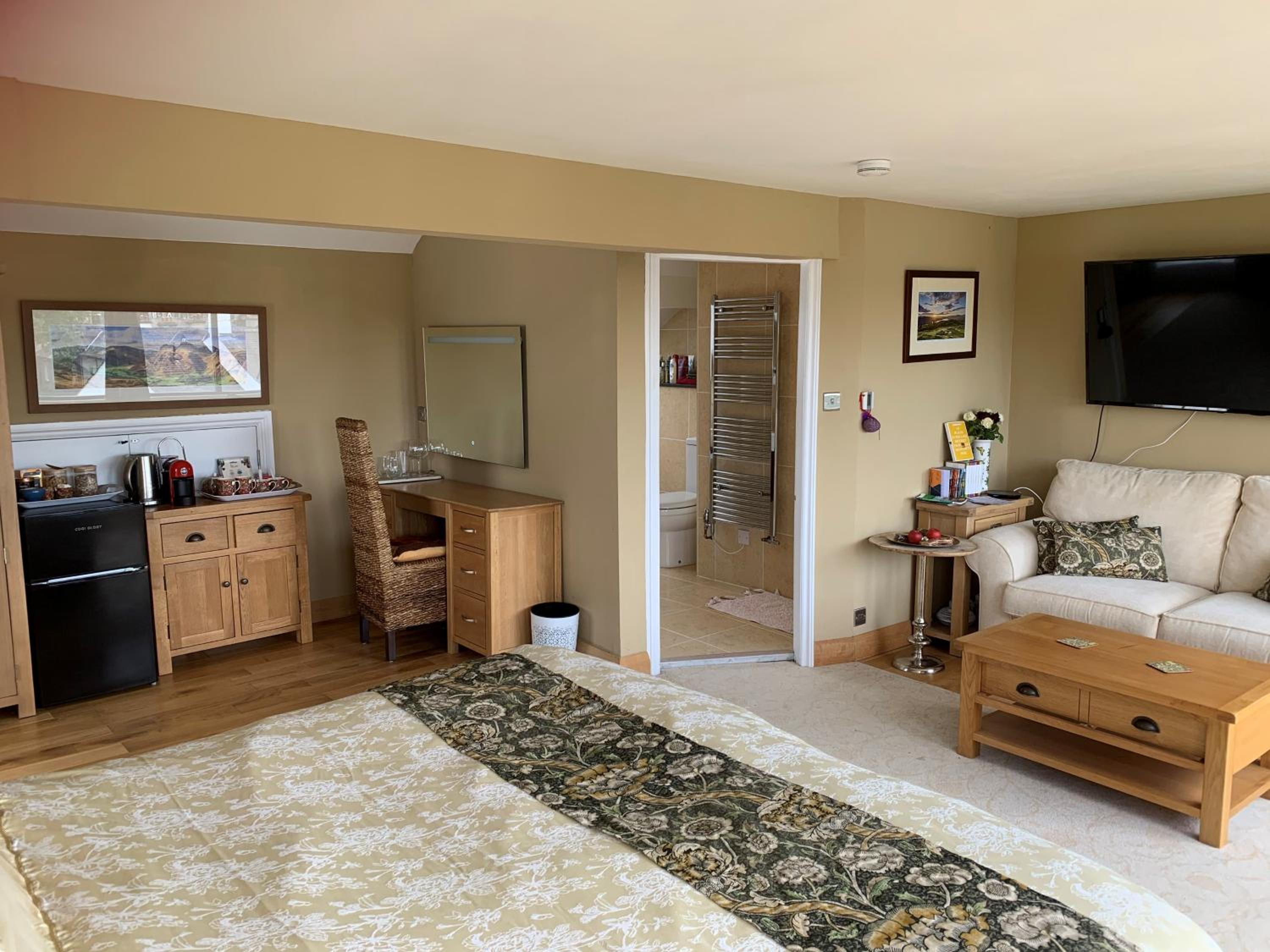 Deluxe Double or Twin Room with Spa Bath photo 3