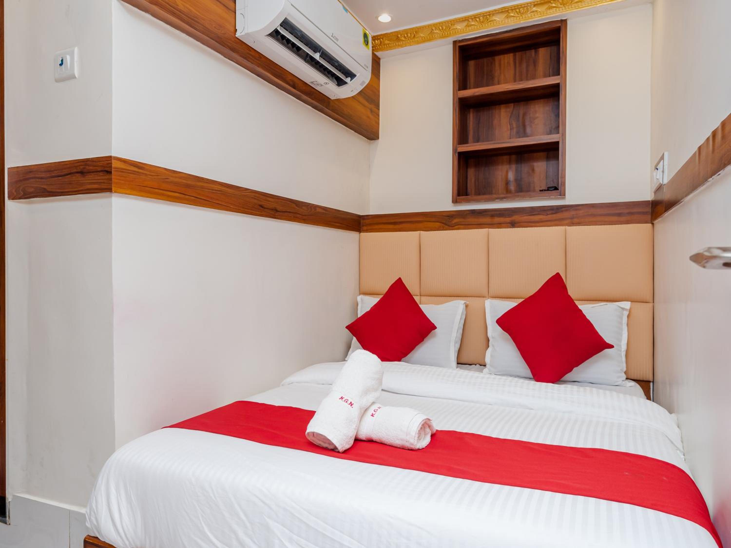 Deluxe Double Room - Photo 7