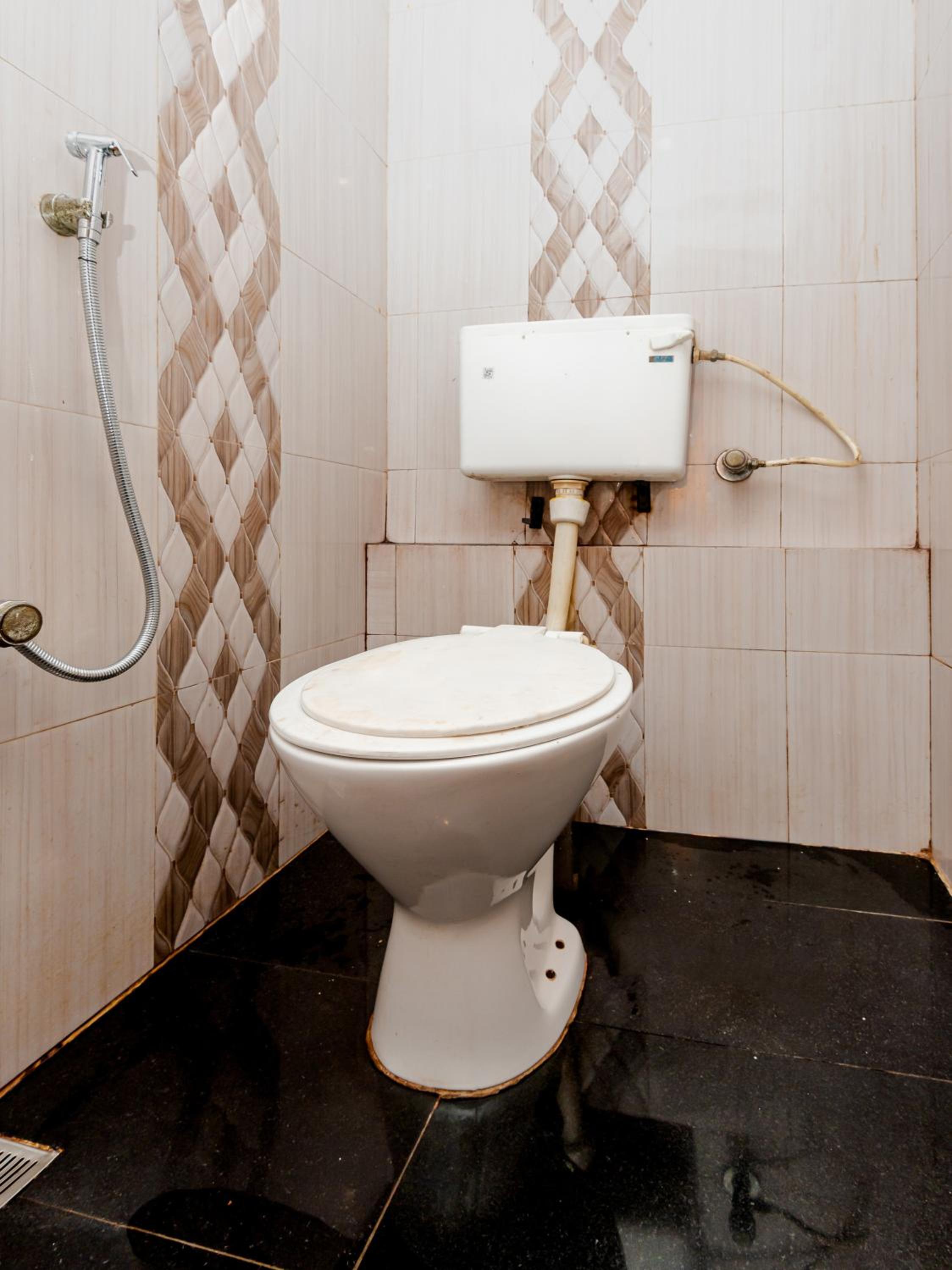 Deluxe Double Room - Photo 9