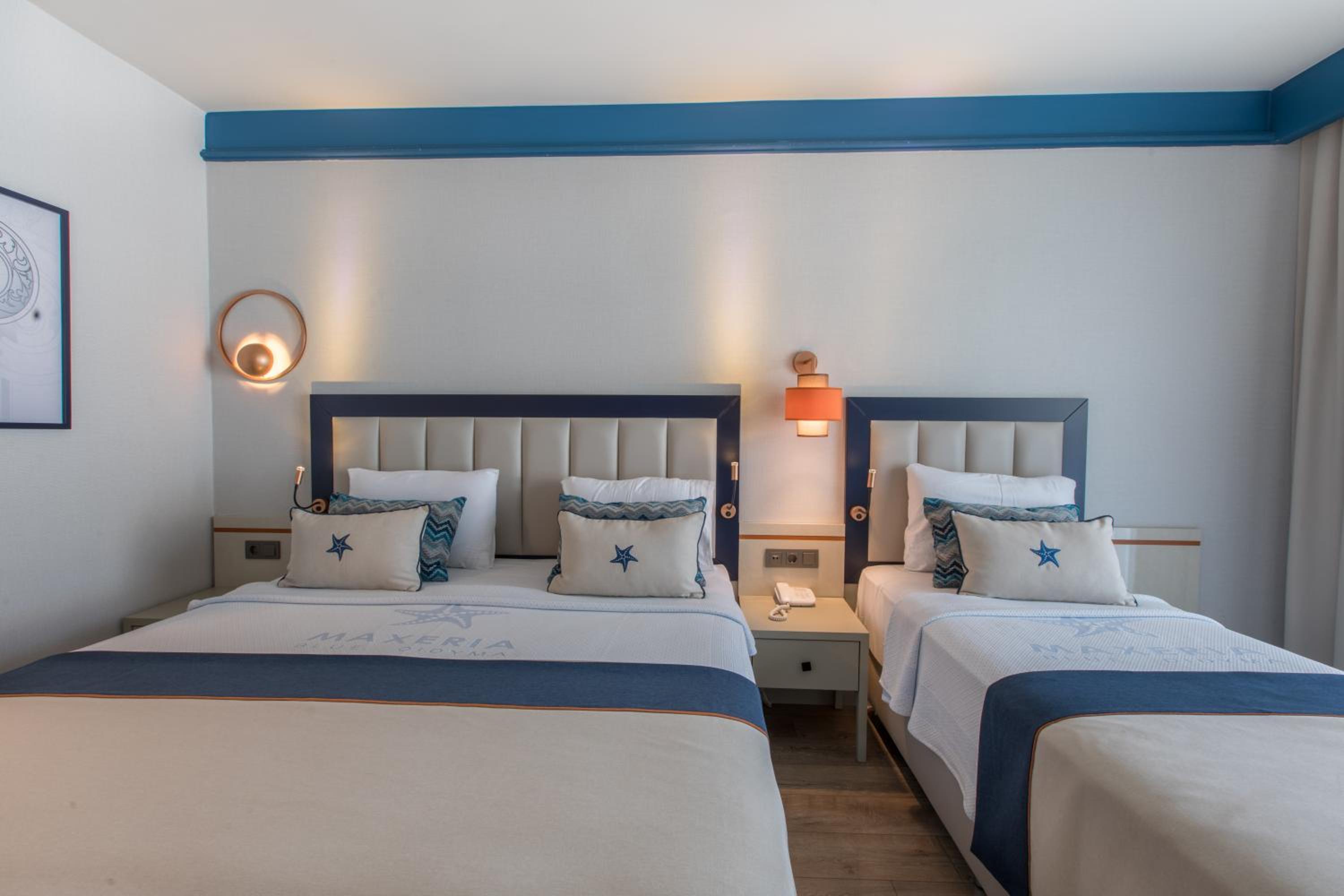 Chambre Vue Latérale sur Mer