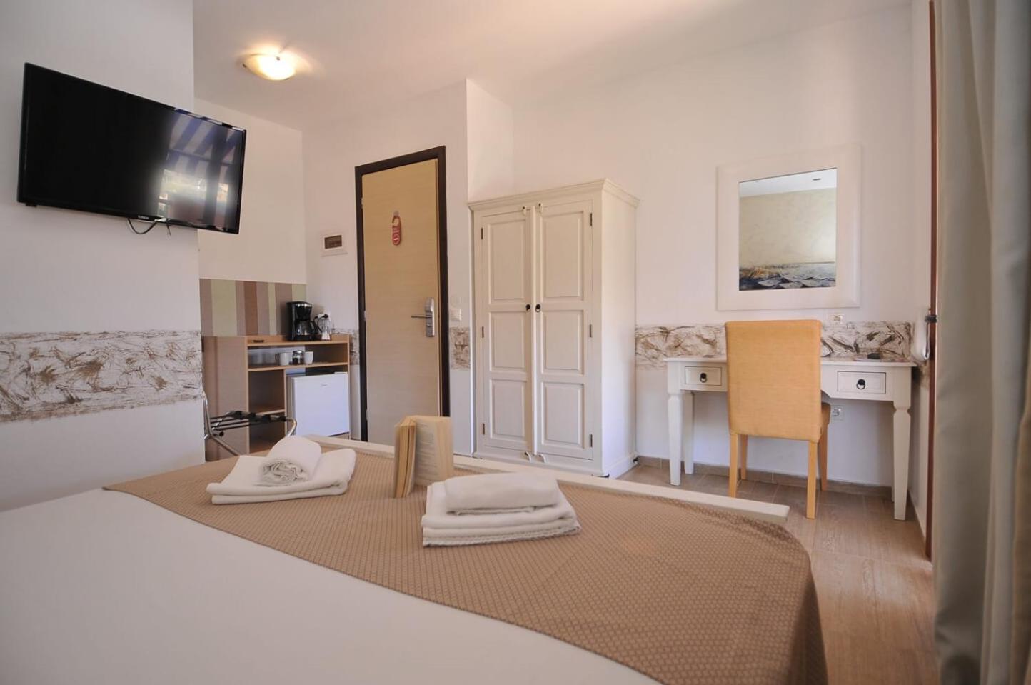 Superior Double Room with Sea View