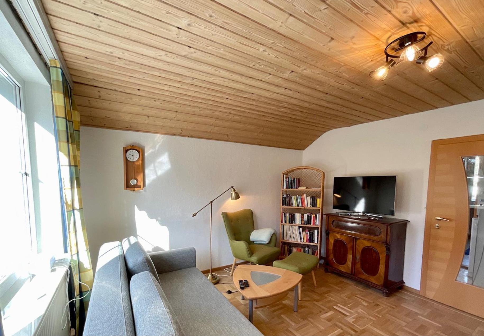 Apartment with Mountain View photo 1