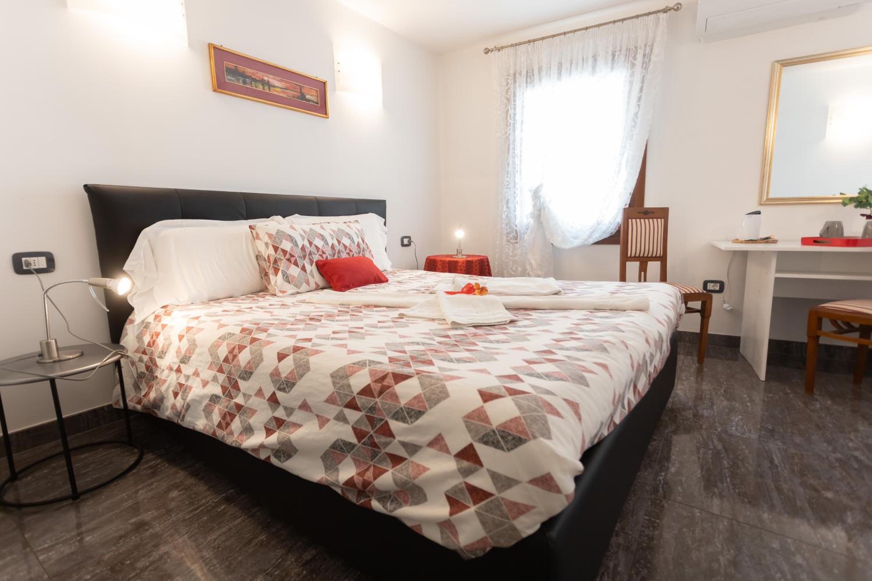 Double Room photo 3