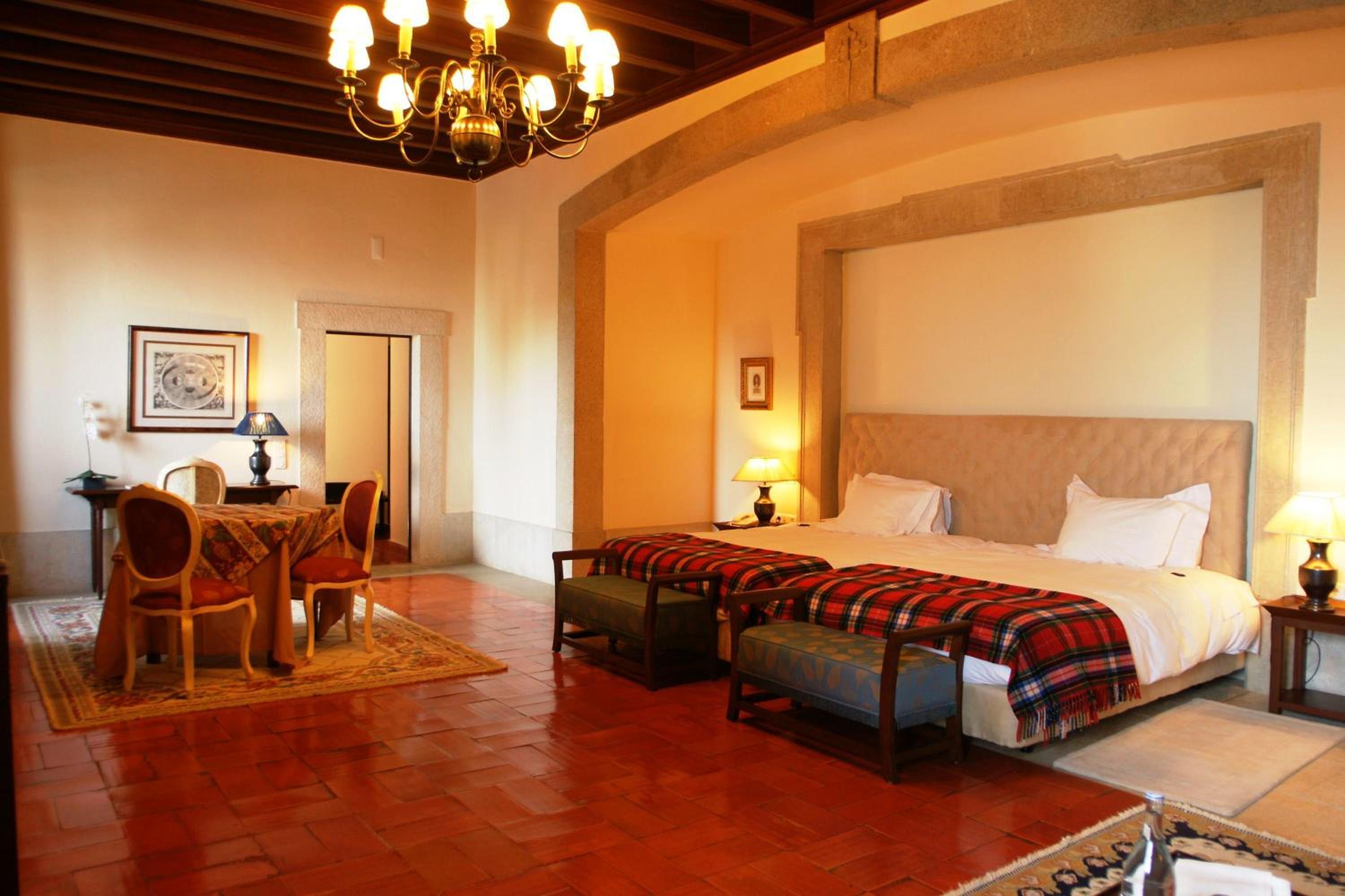 Suite - Photo 2