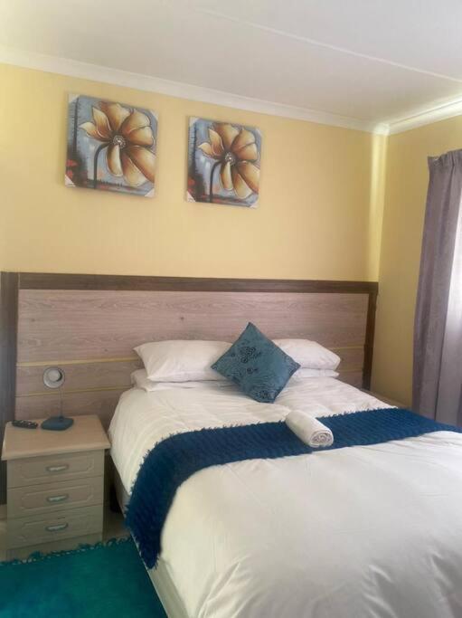 Standard Double Room photo 2