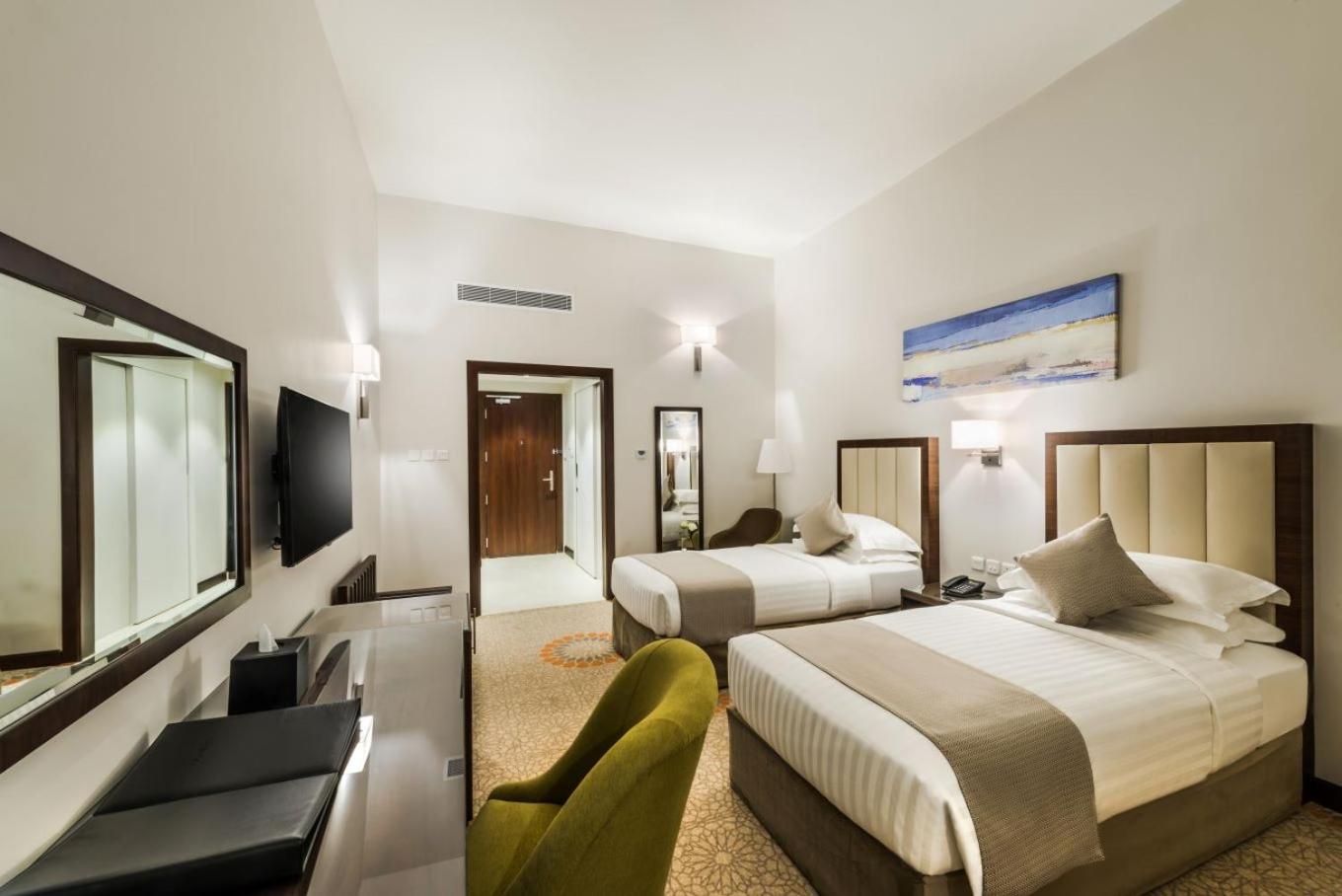 Superior Twin Room - Photo 4