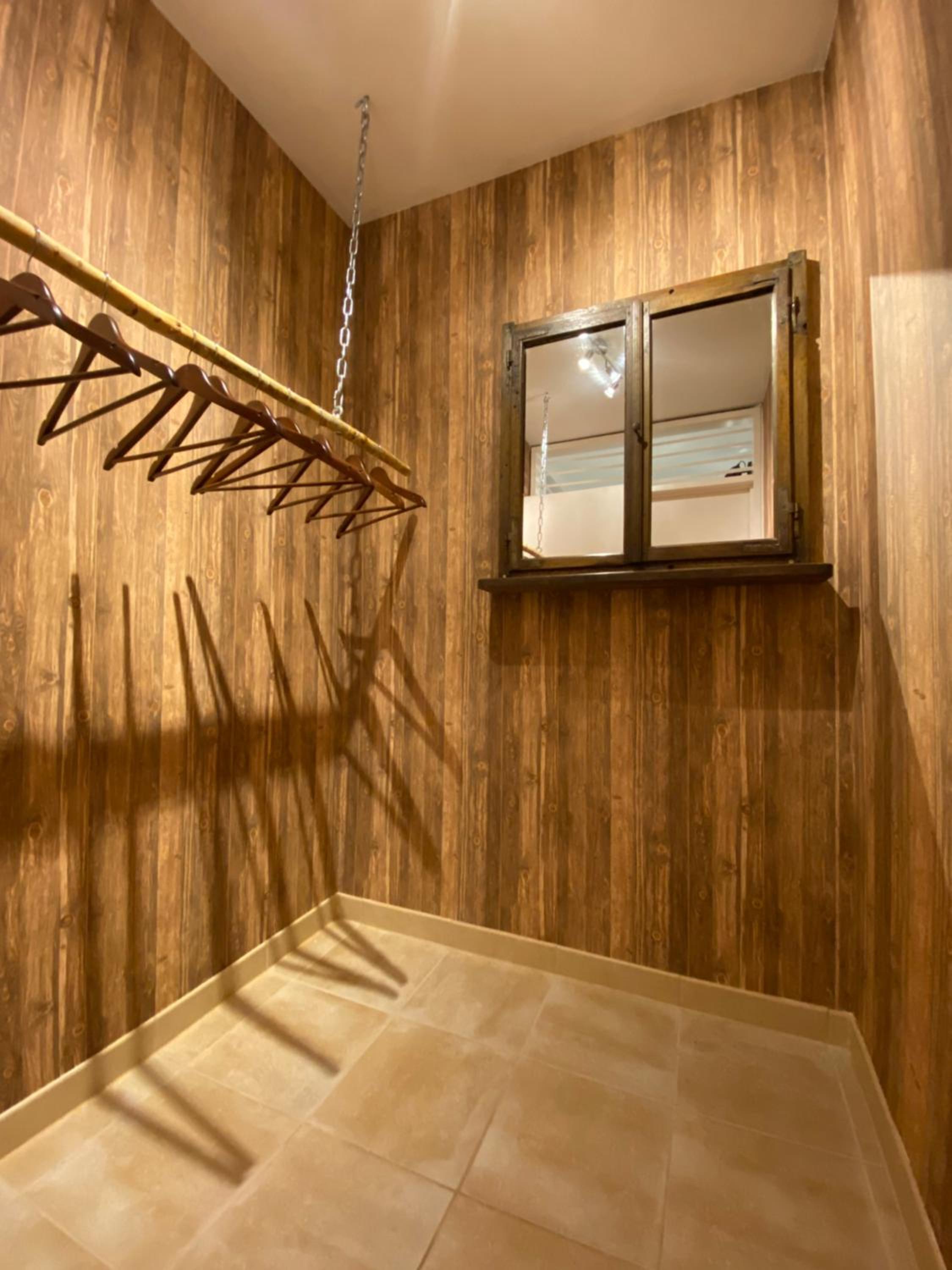 Apartment with Balcony photo 3