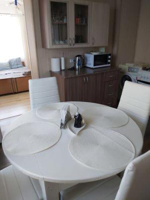 Two-Bedroom Apartment - Photo 2