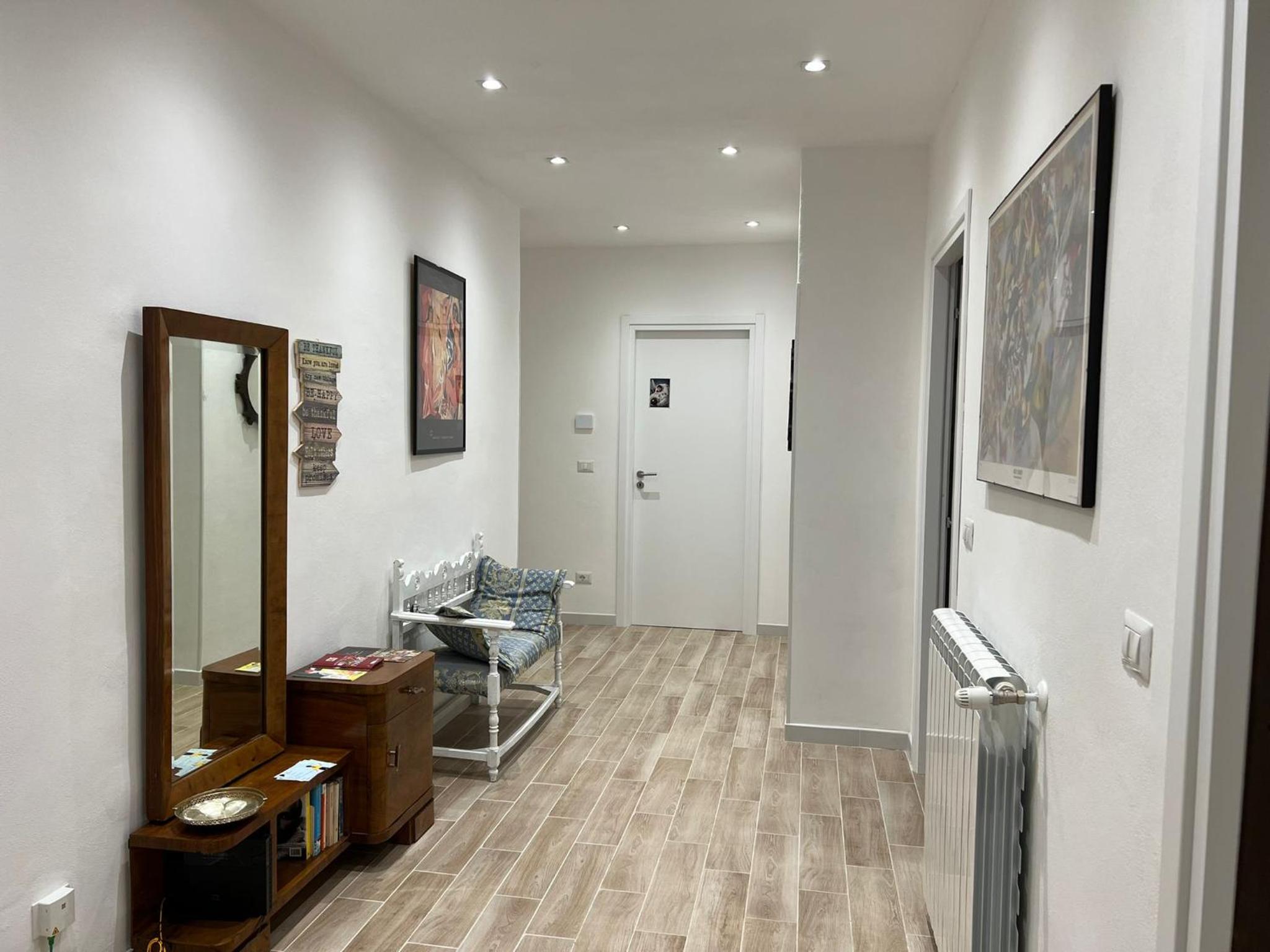 Double Room with Private Bathroom - Photo 1