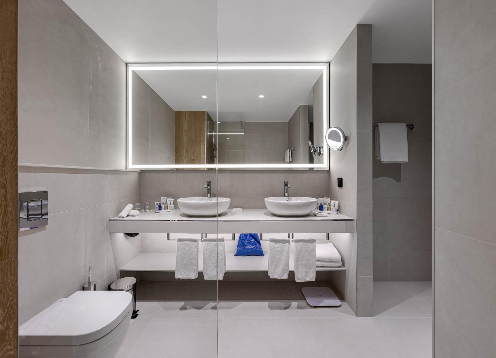 Suite - Low Floor