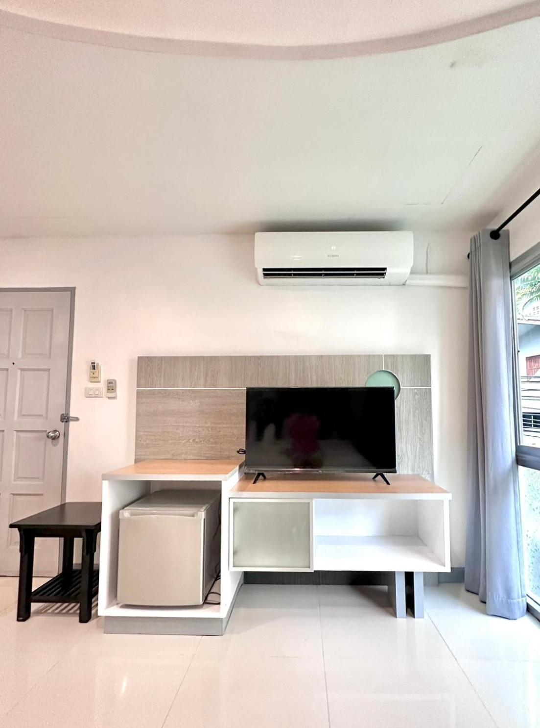 Deluxe Twin Room - Photo 1