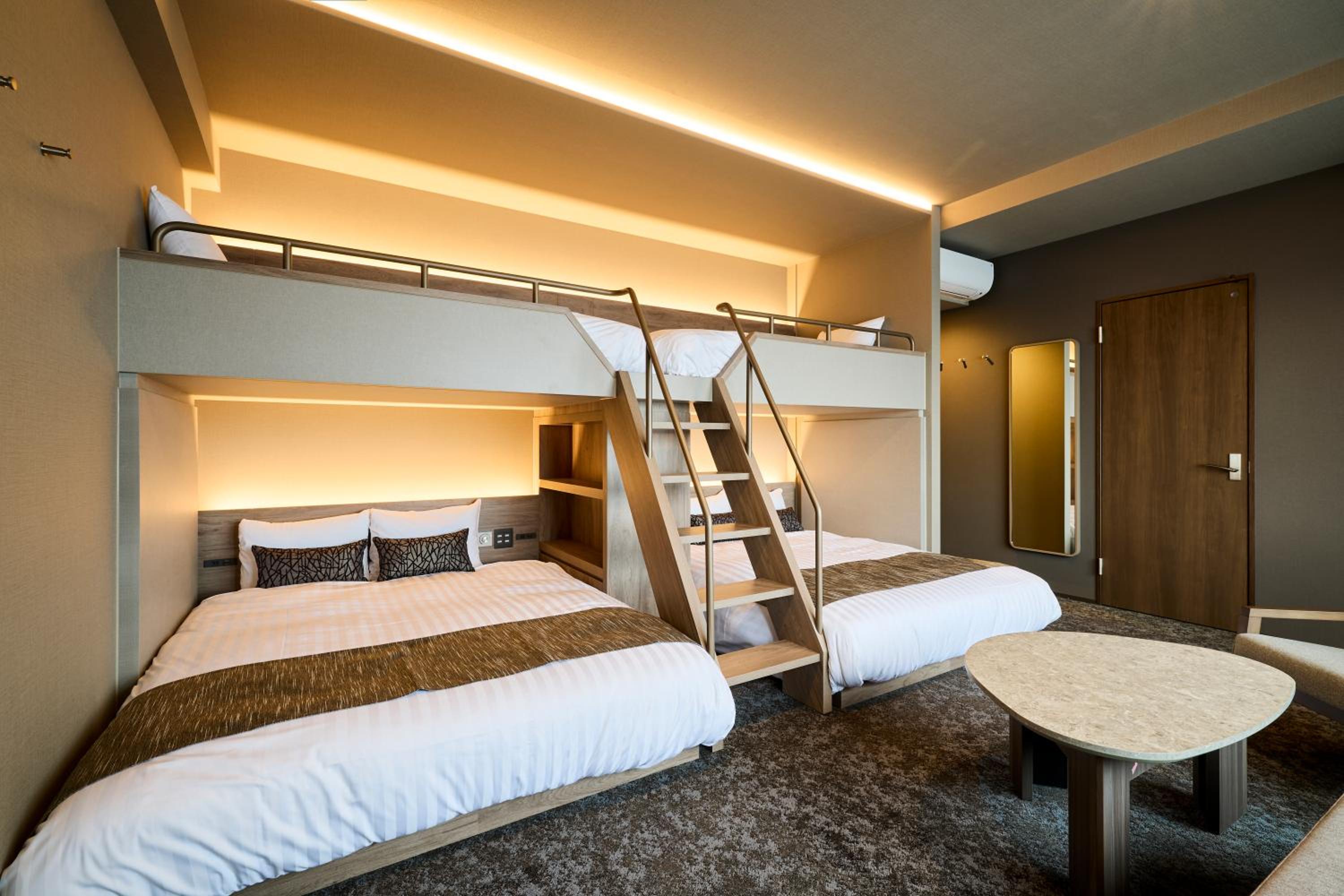 Executive Bunk Bed Room - High Floor