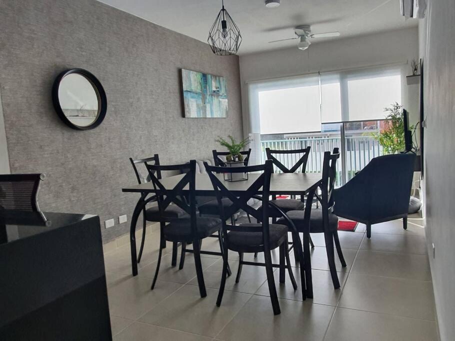 Two-Room Apartment - Photo 2