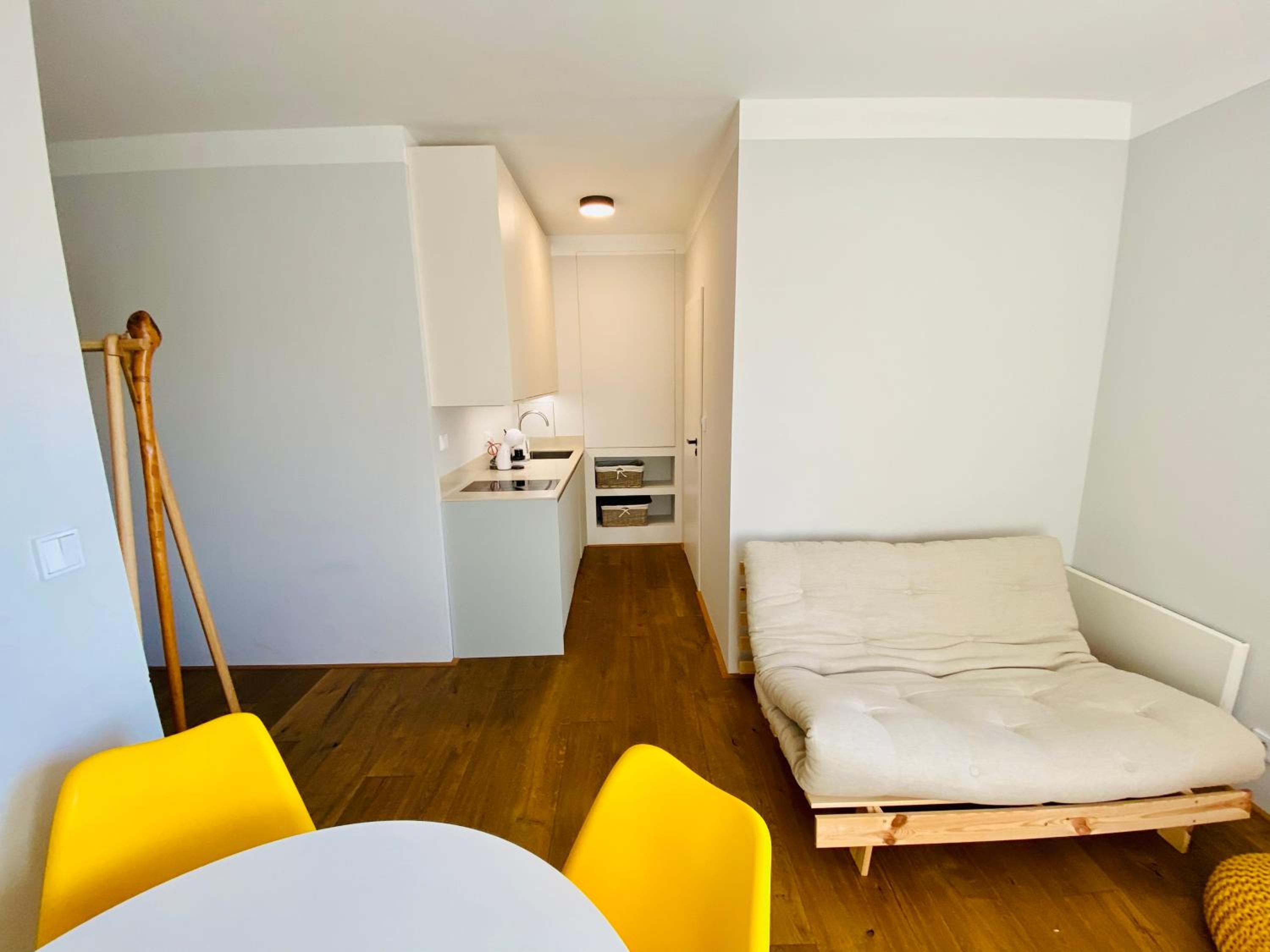 One-Bedroom Apartment photo 2