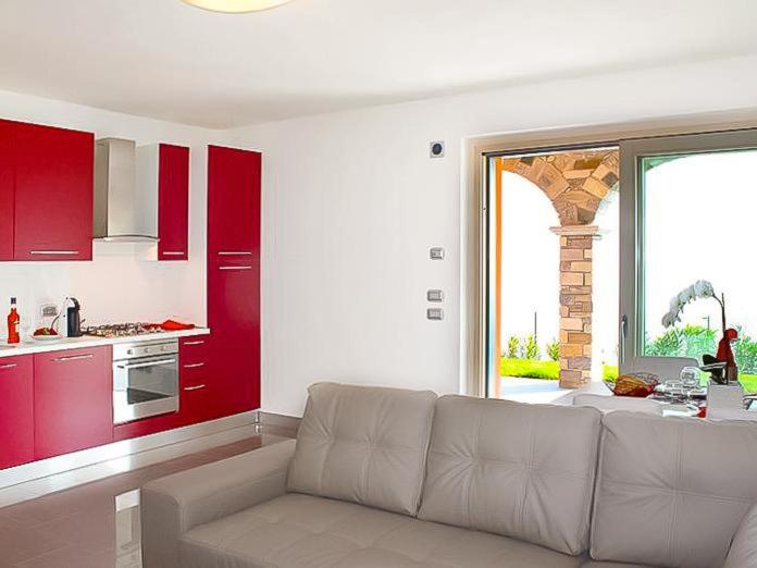 Apartment With Lake View photo 2