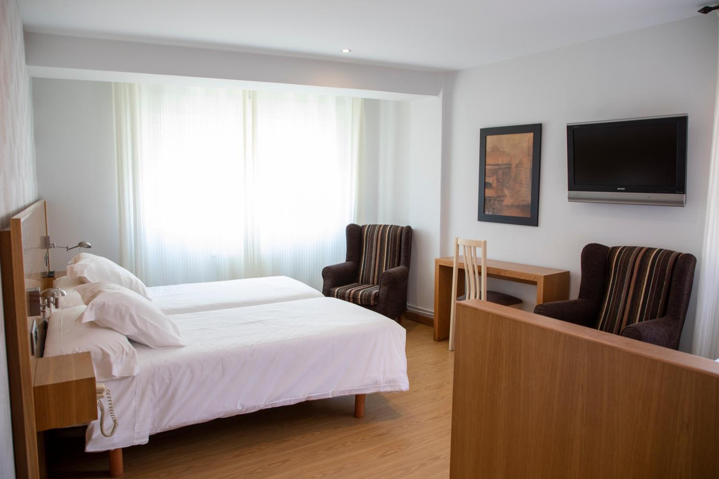 Triple Room with View photo 3