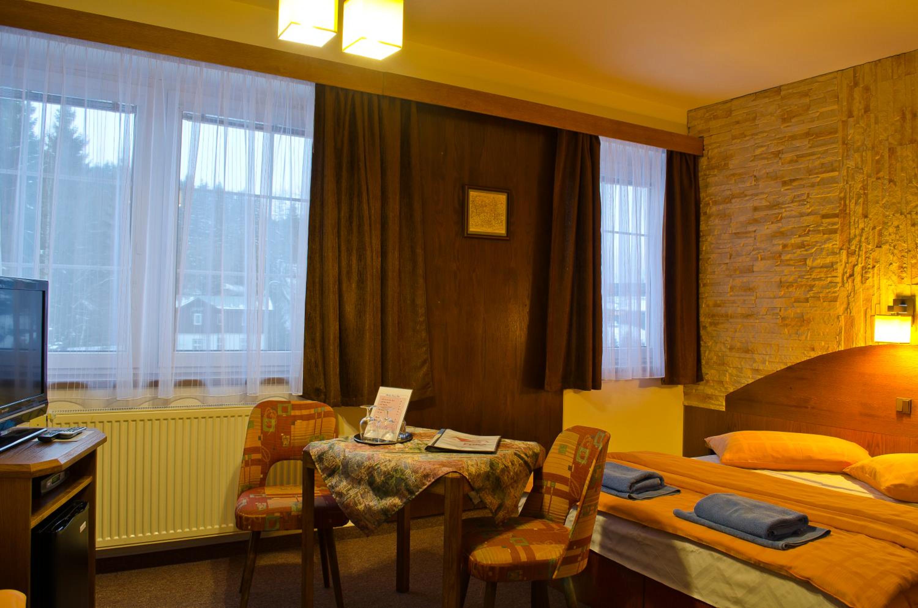 Triple Room photo 2