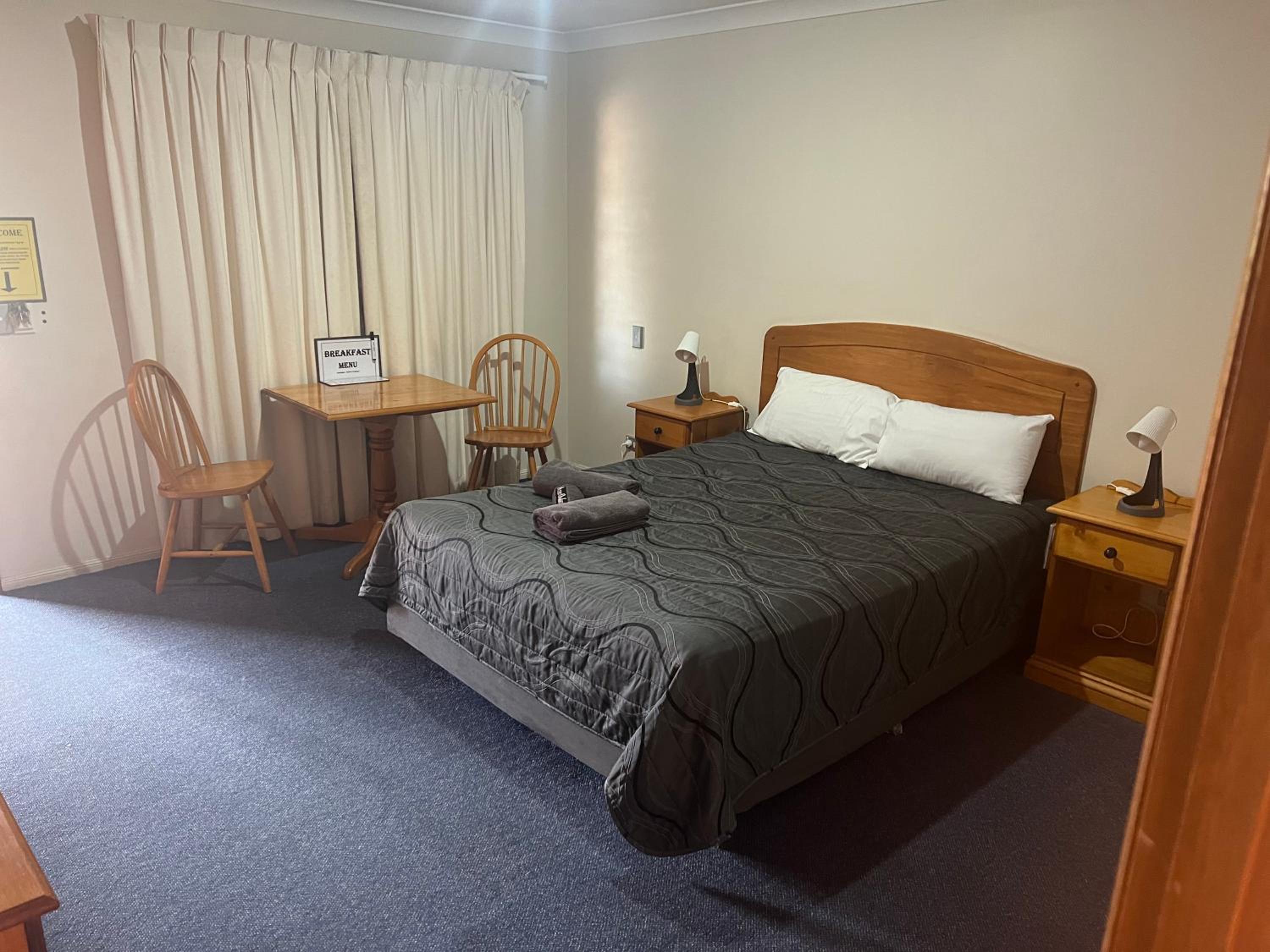 Queen Room - Disability Access