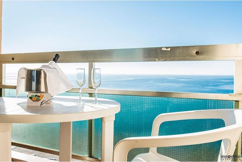 One-Bedroom Apartment with Pool View photo 3