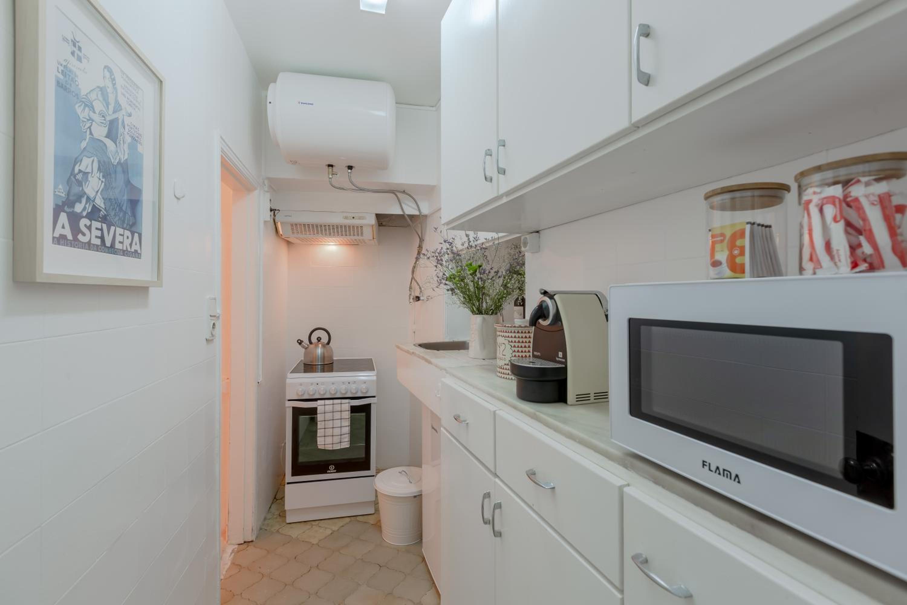 One-Bedroom Apartment - Photo 21