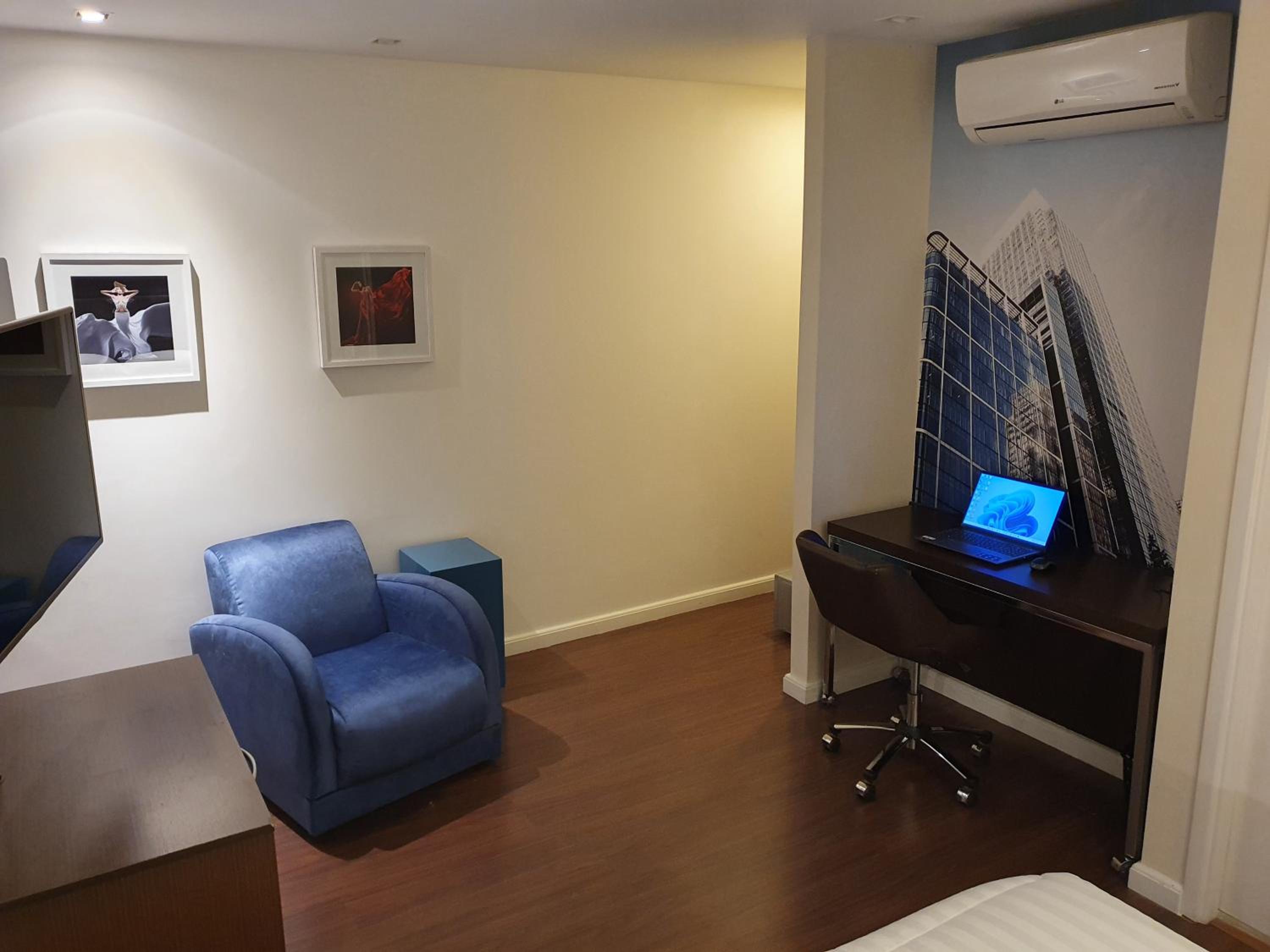 Deluxe Double Room - Photo 7